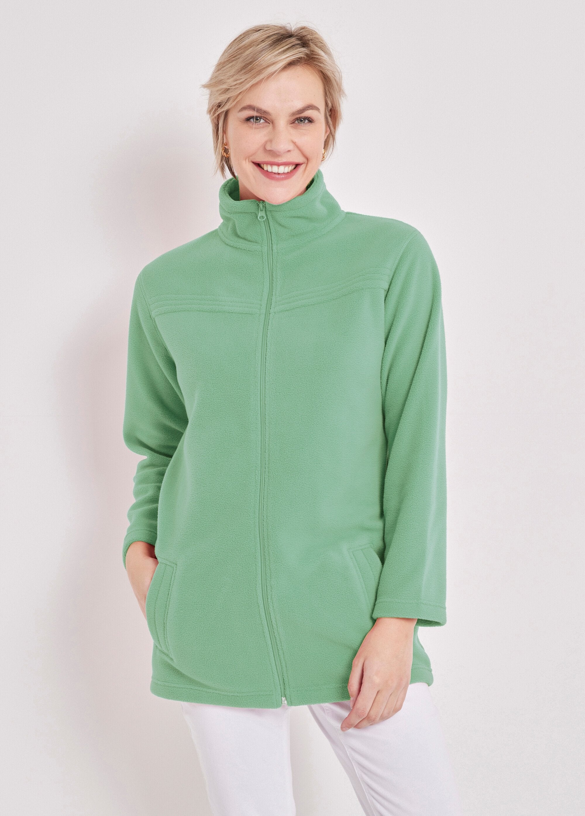 Long-sleeved_zipped_fleece_jacket_Almond_green_FA1_slim