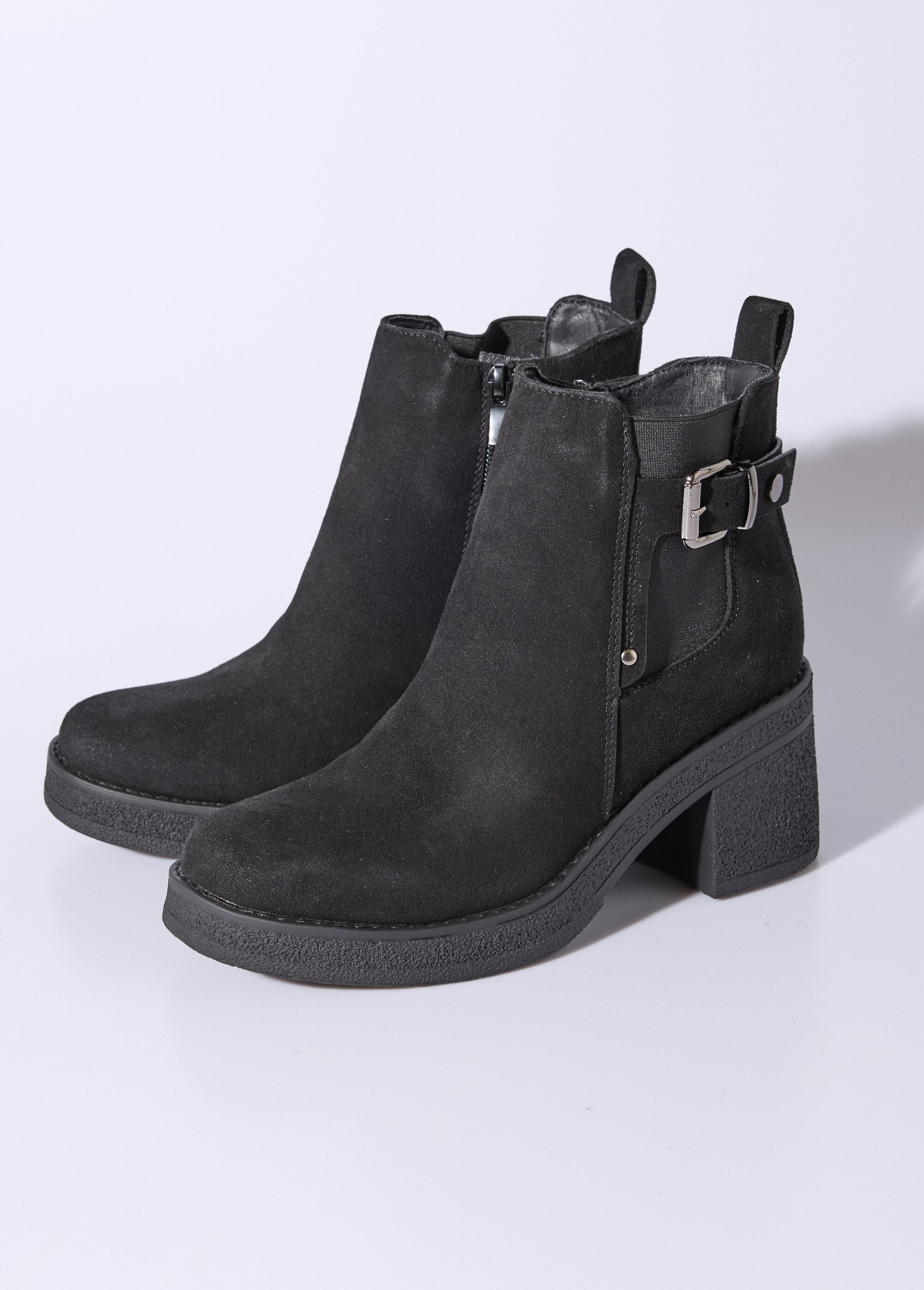 High-heeled_boots_with_crepe_soles_Black_DE1_slim