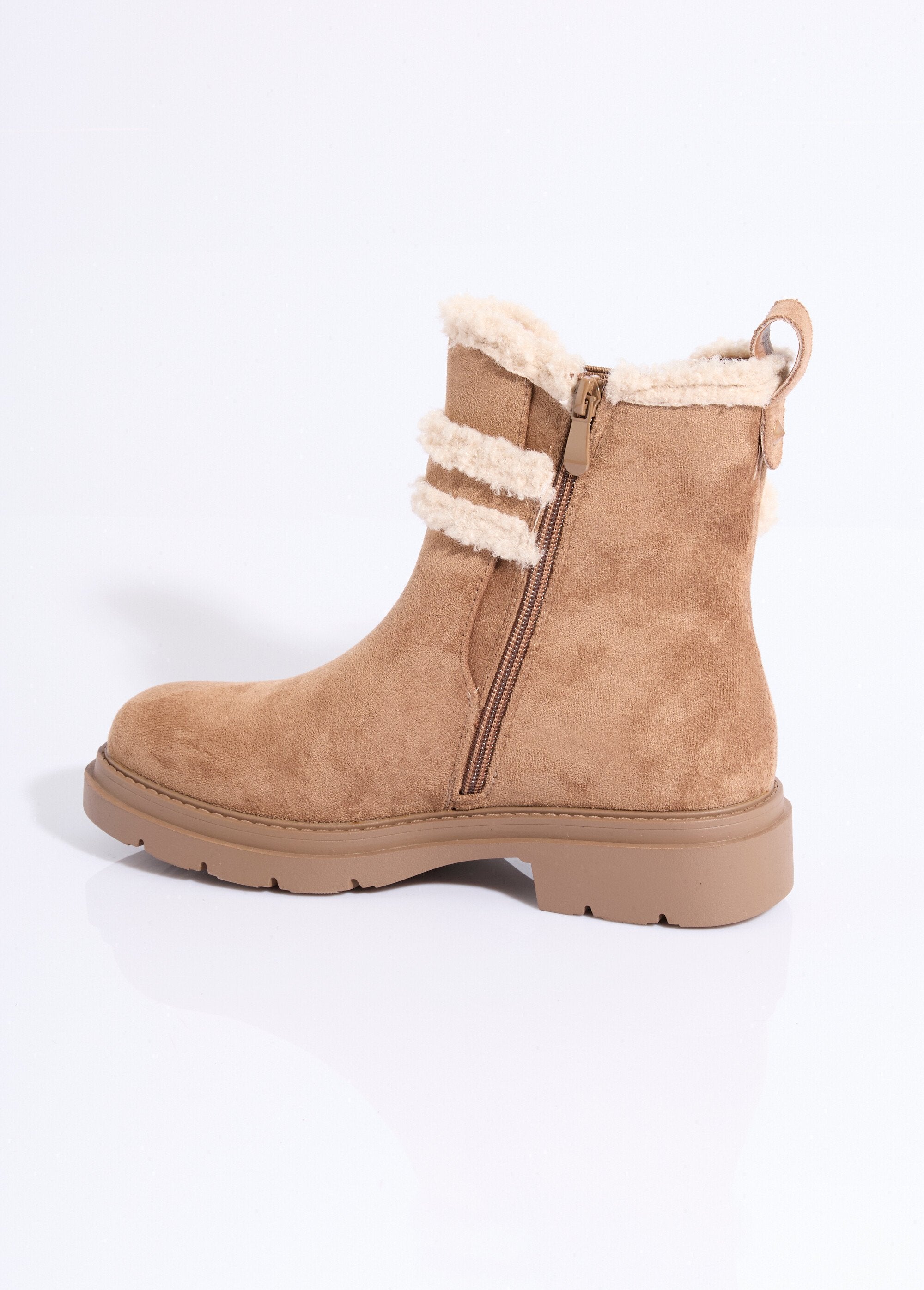 Suede_boots_with_wool-look_details_camel_DO1_slim