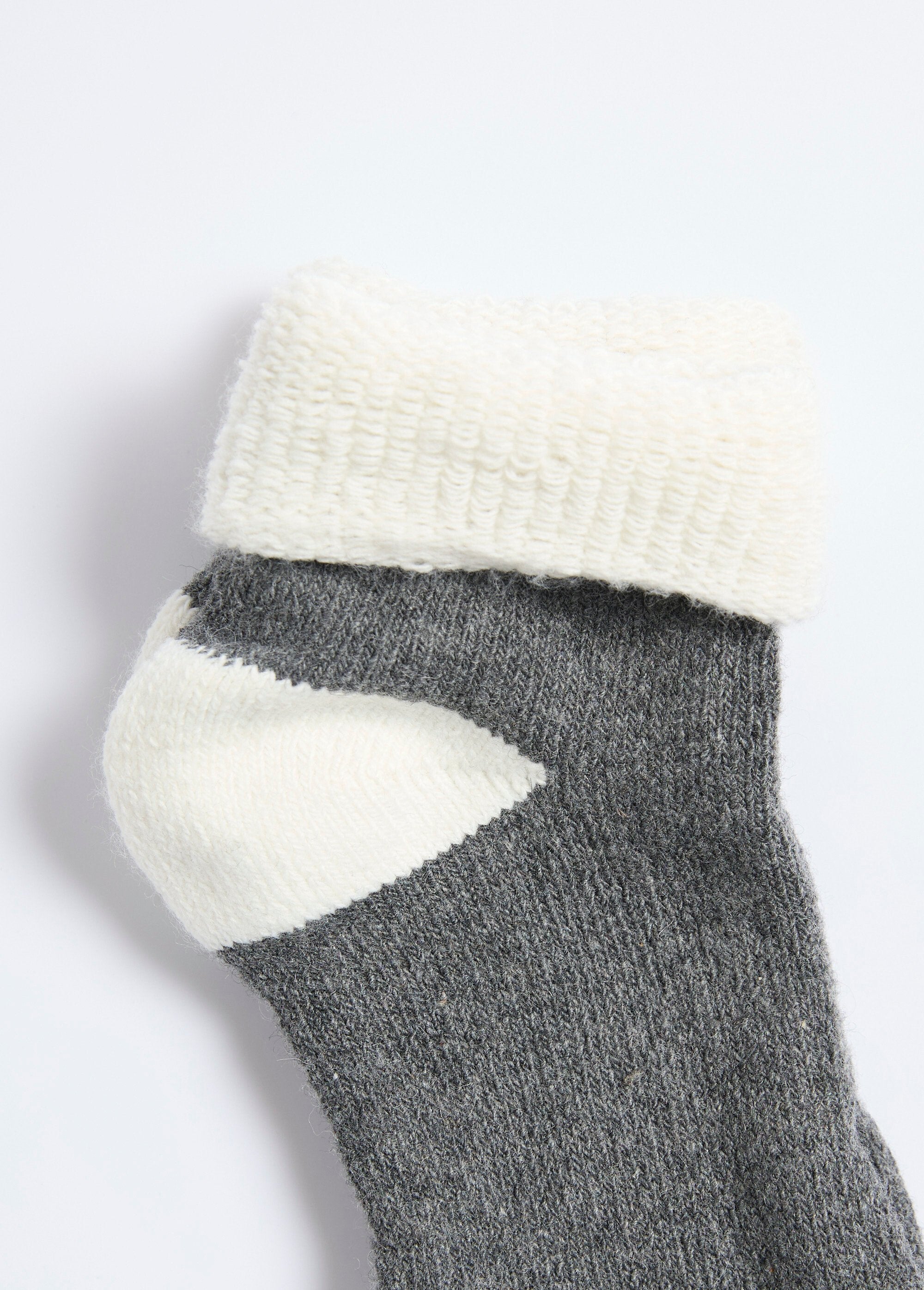 Warm_wool_and_terry_socks_Assorted_gray_DE3_slim