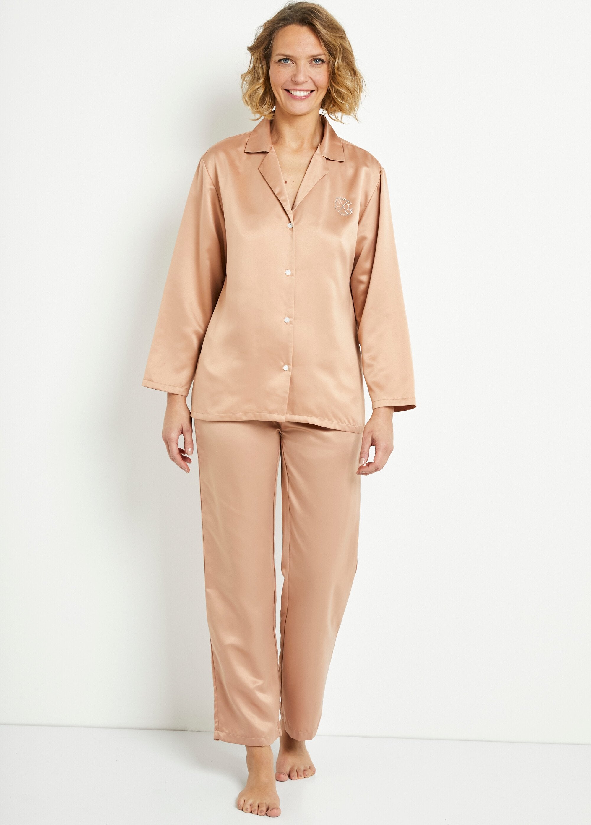 Chic_satin_pajama_jacket_Beige_SF1_slim