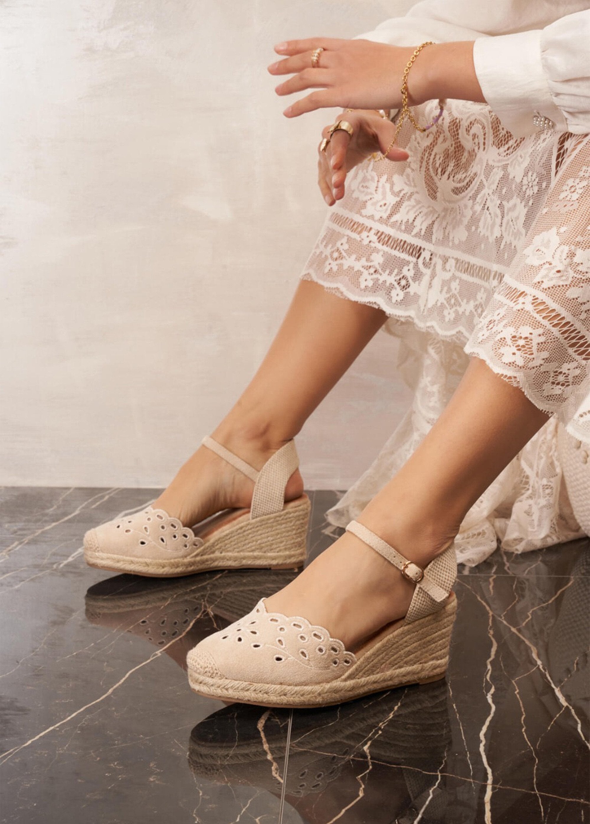 Wedge_espadrilles_with_openwork_details_Beige_SF1_slim