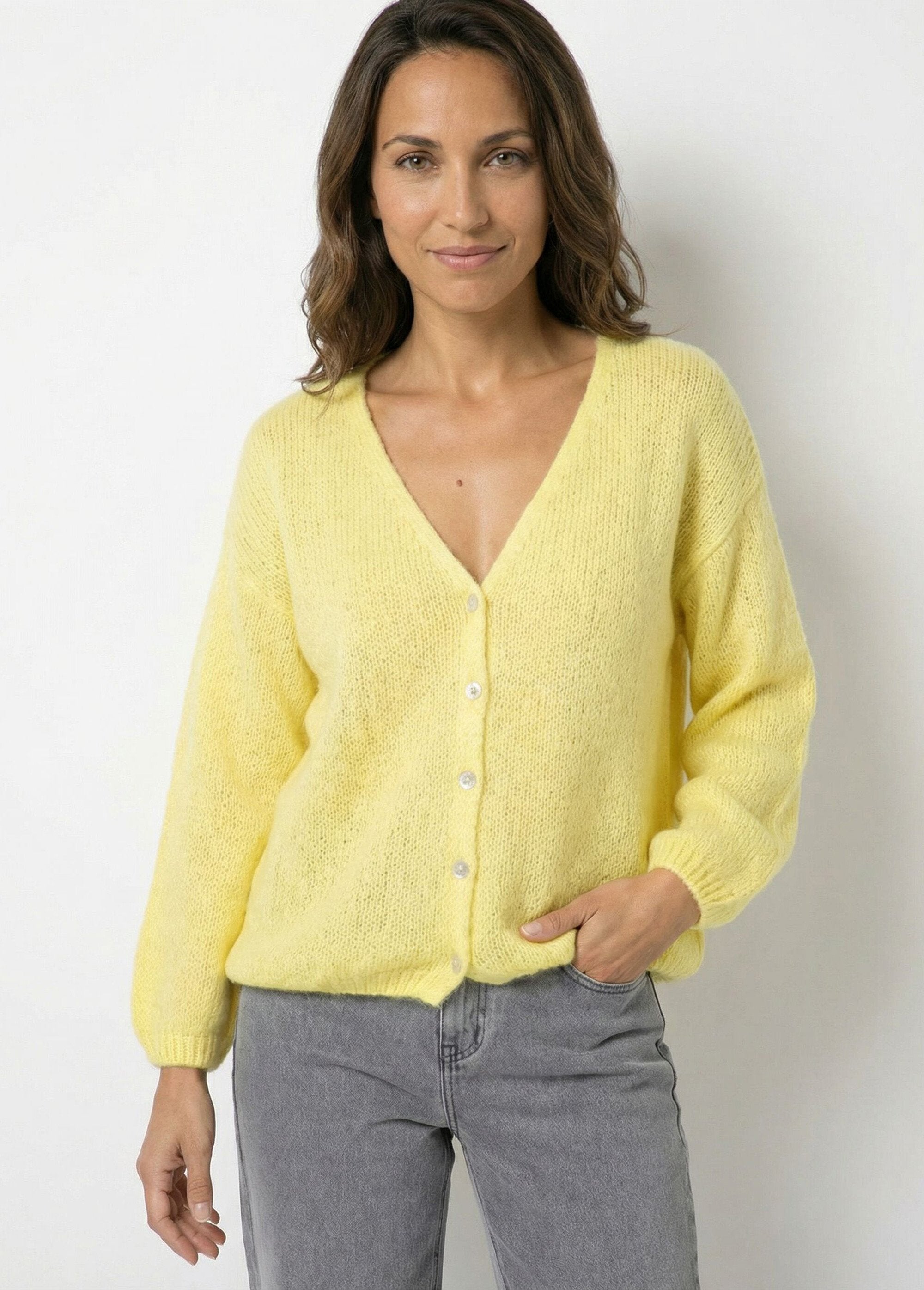 Warm_V-neck_mohair_knit_cardigan_YELLOW_FA1_slim