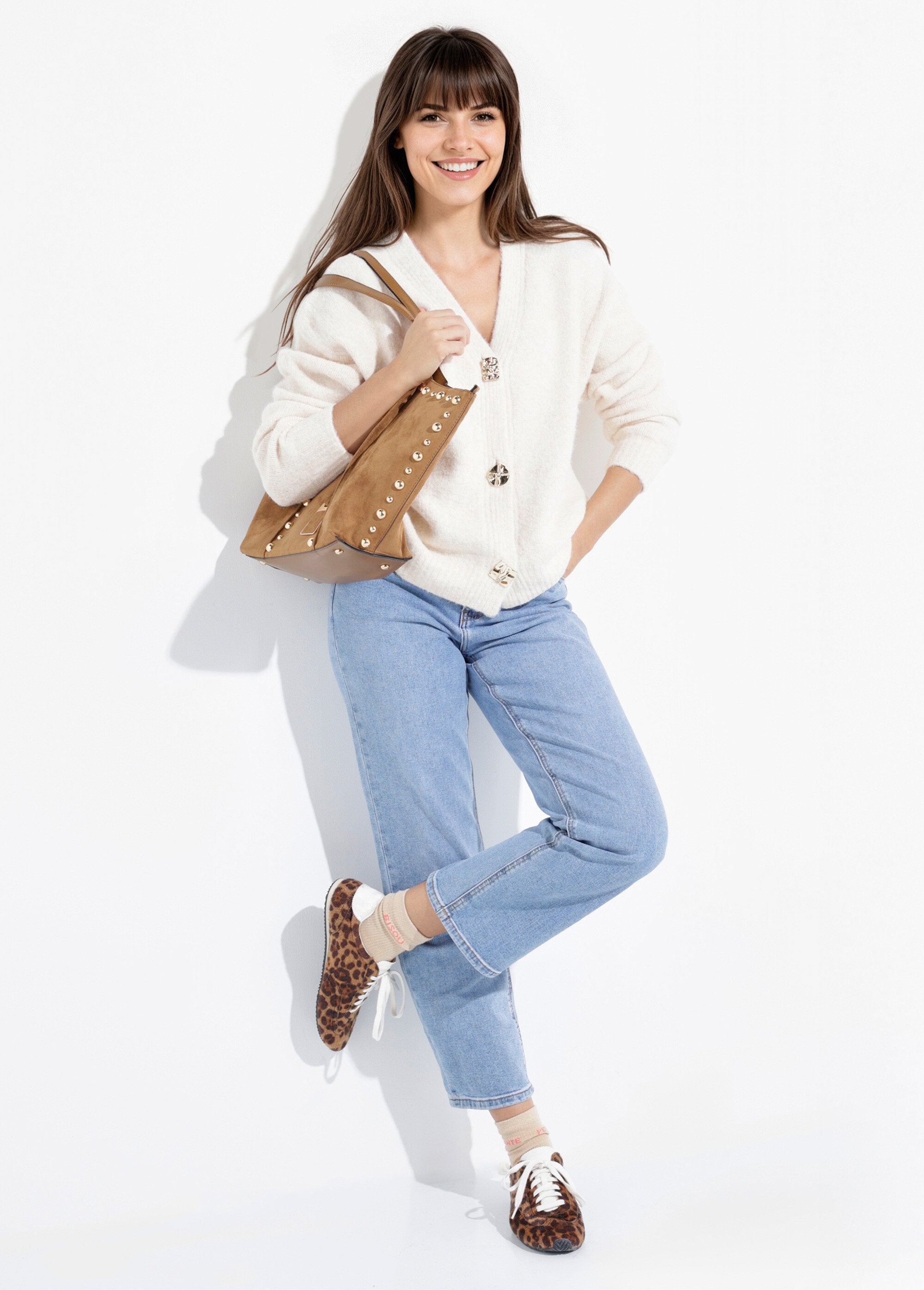 Warm_wool_vest,_metal_jewel_buttons_Ecru_SF1_slim