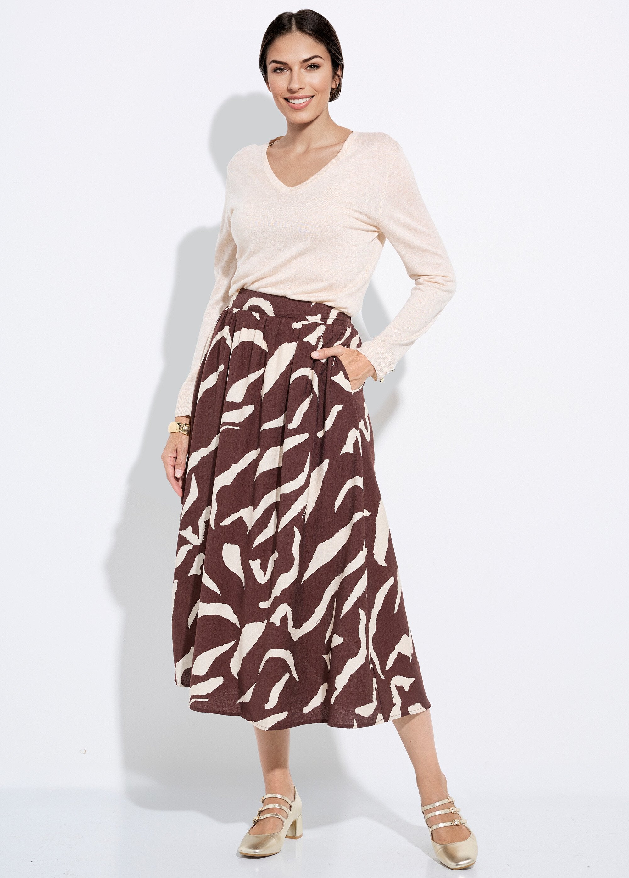 Long_flared_skirt_with_graphic_pattern_Brown_and_ecru_SF1_slim