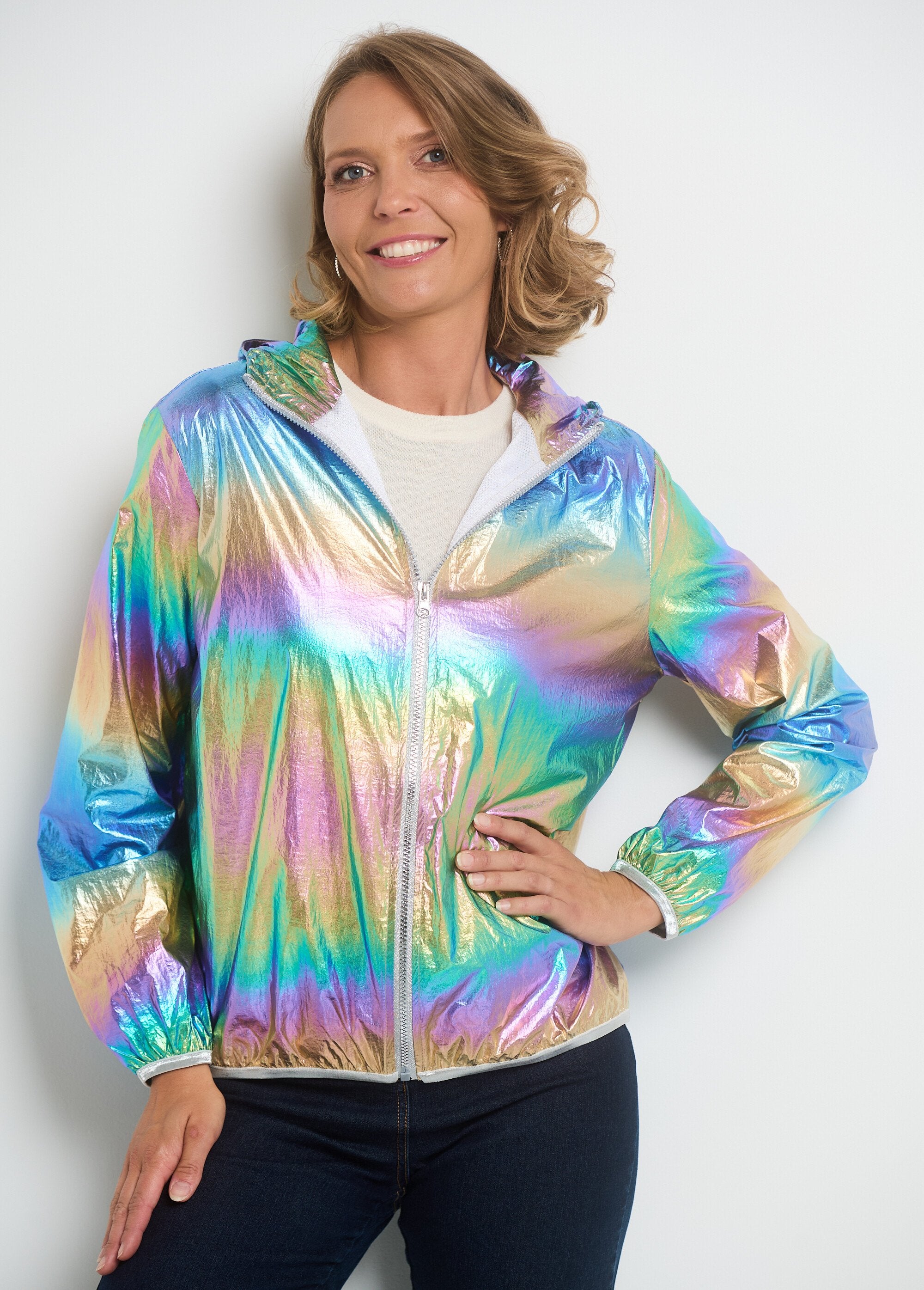 Trendy_shiny_hooded_parka_Iridescent_violet_FA2_slim