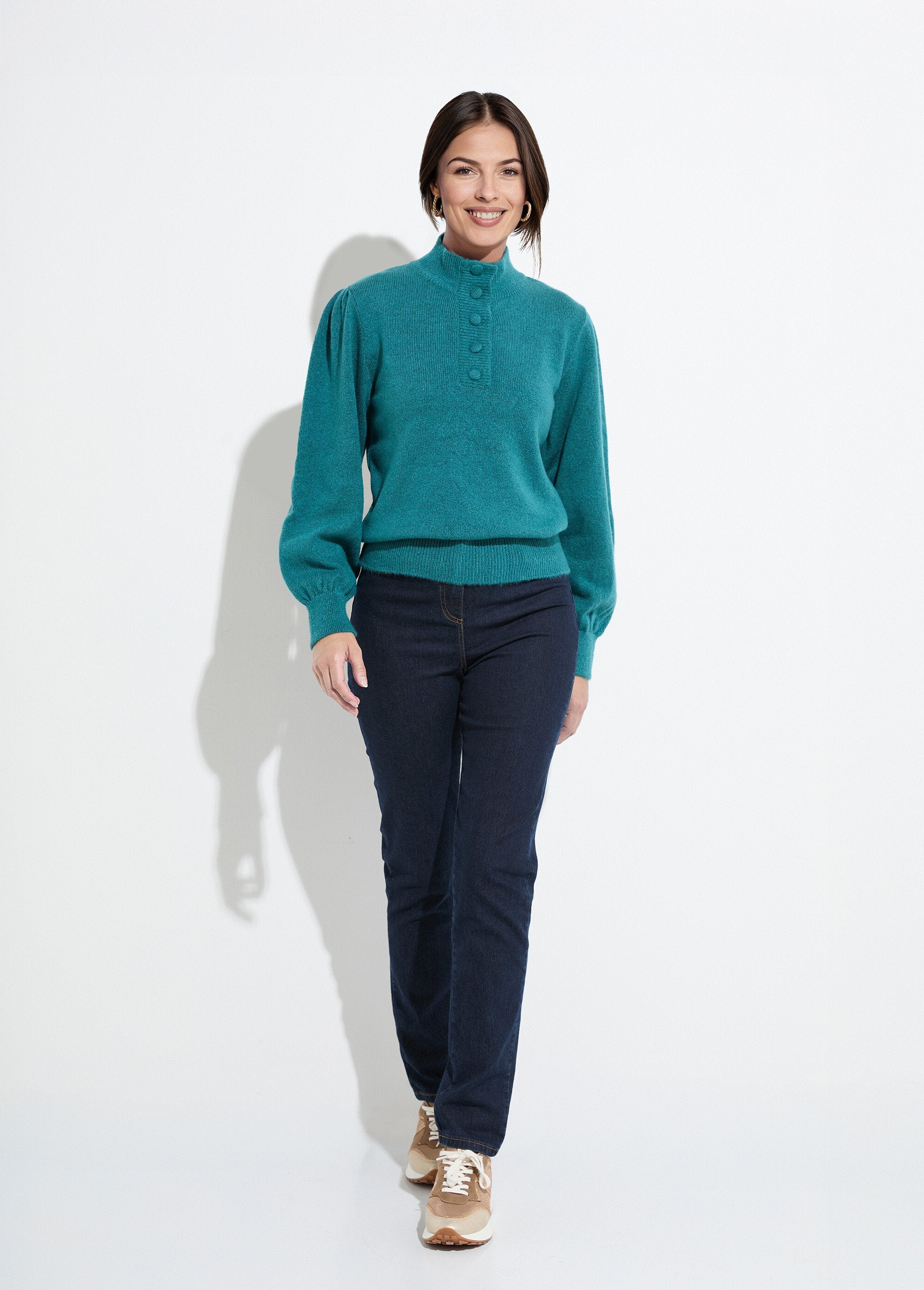 Warm_buttoned_high_neck_sweater_Green_SF1_slim