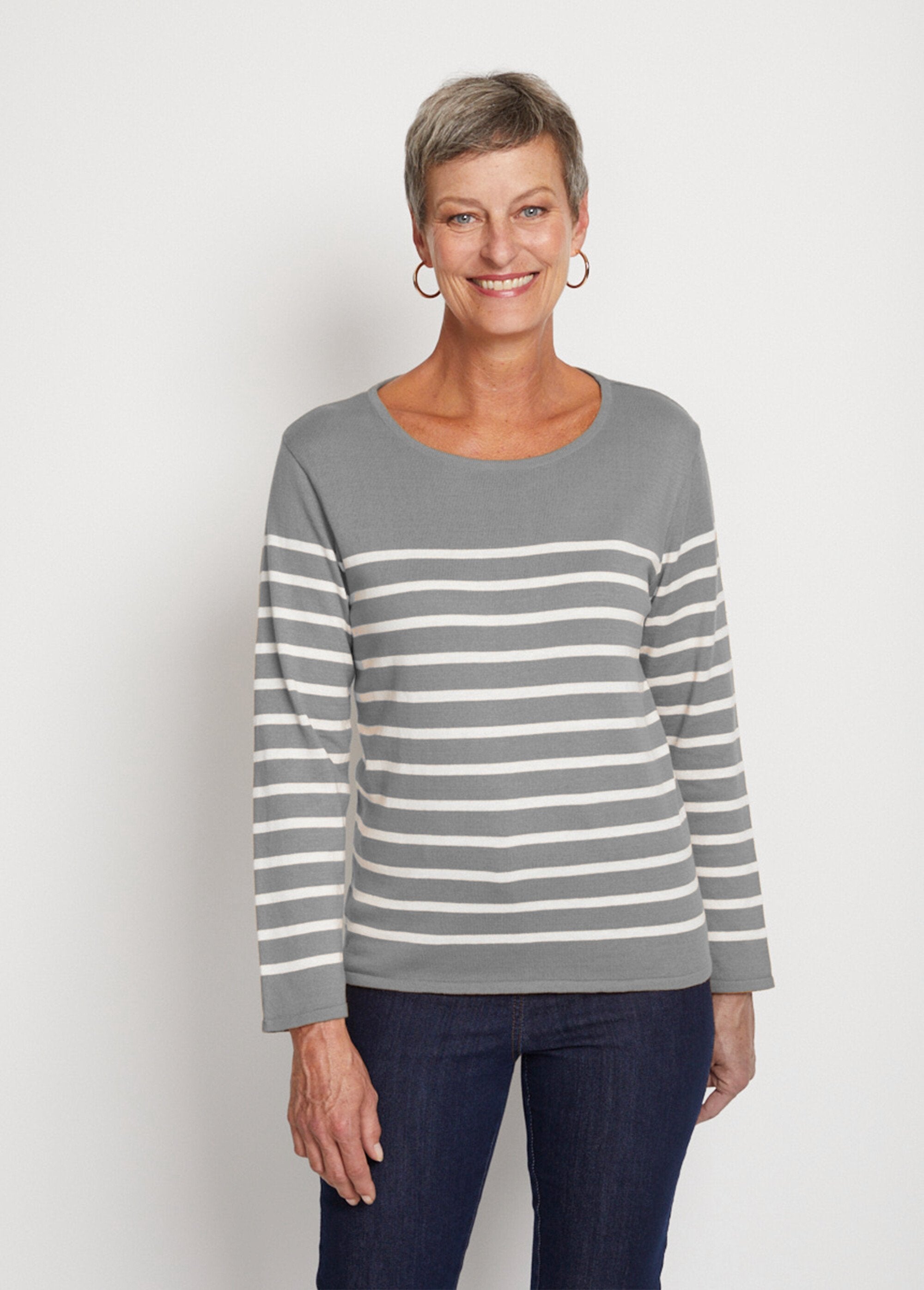 Striped_round_neck_long_sleeve_sweater_Gray_and_ecru_FA1_slim