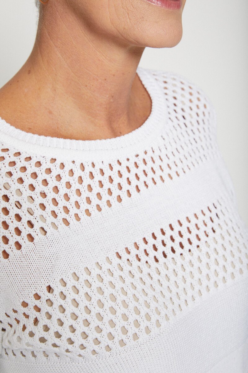 Openwork_knit_tunic_sweater_White_DE2_slim