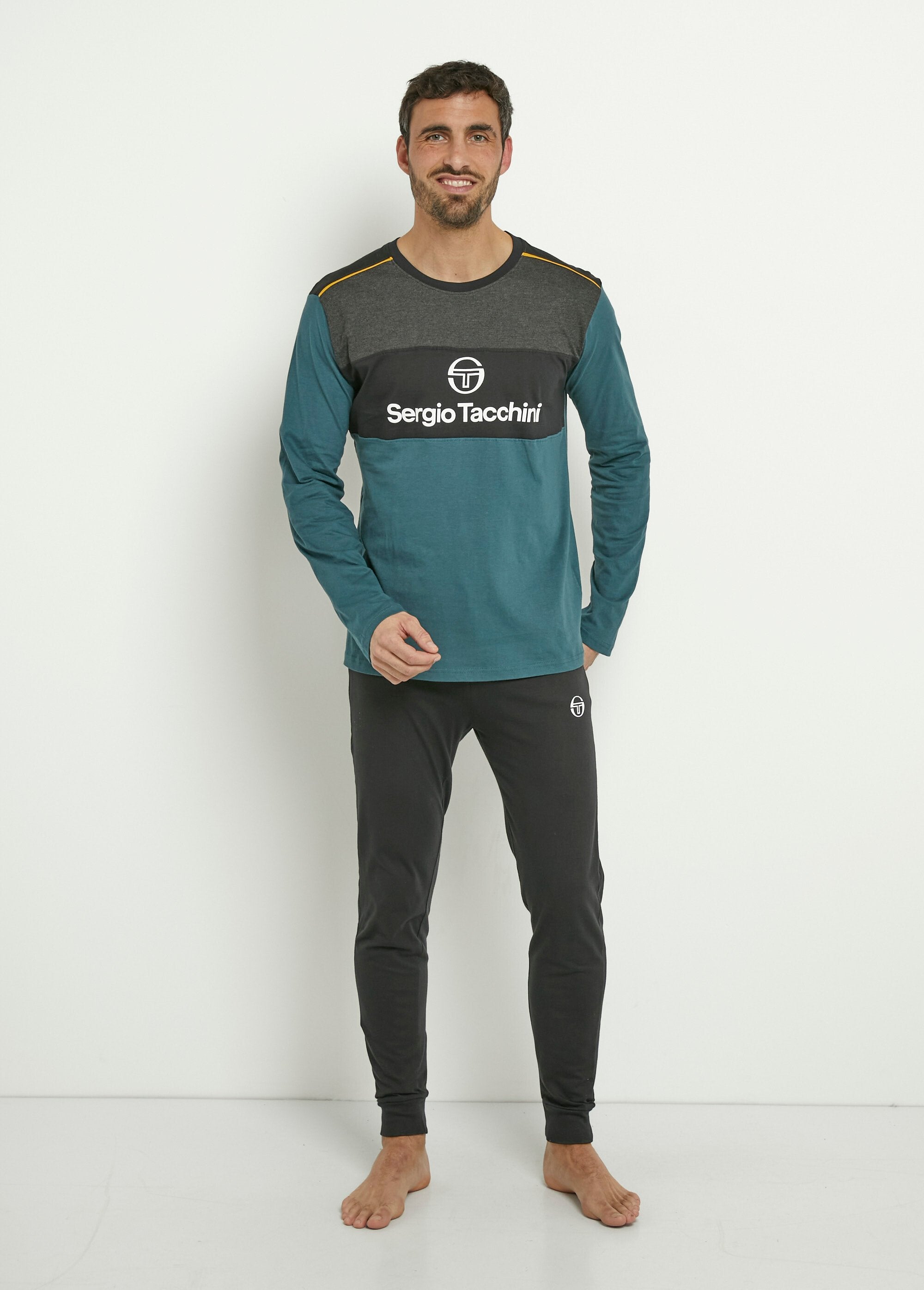 Striped_long-sleeved_pajamas_Green_FA1_slim