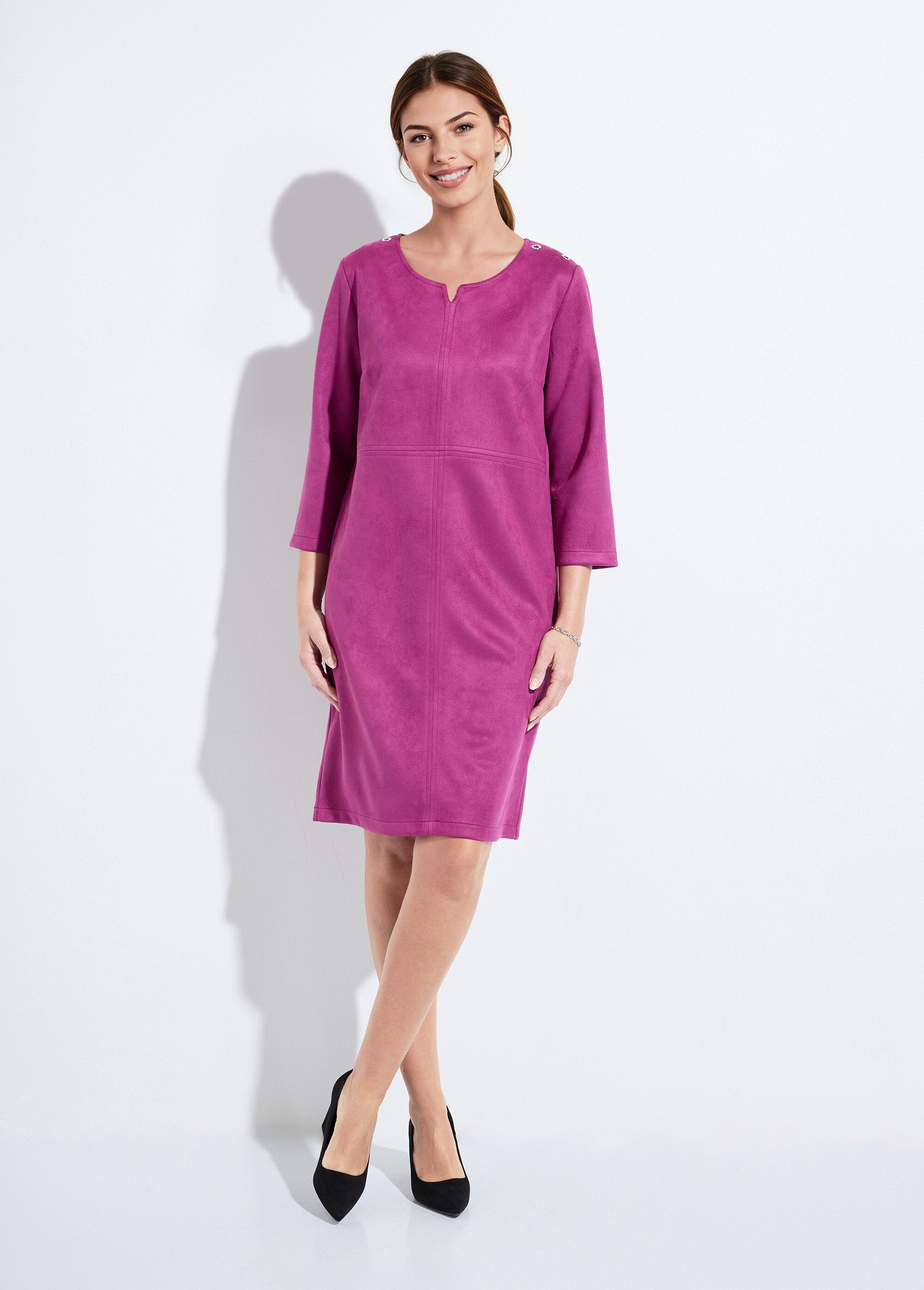 Short_loose_dress_in_plain_suede_fabric_Cassis_SF1_slim