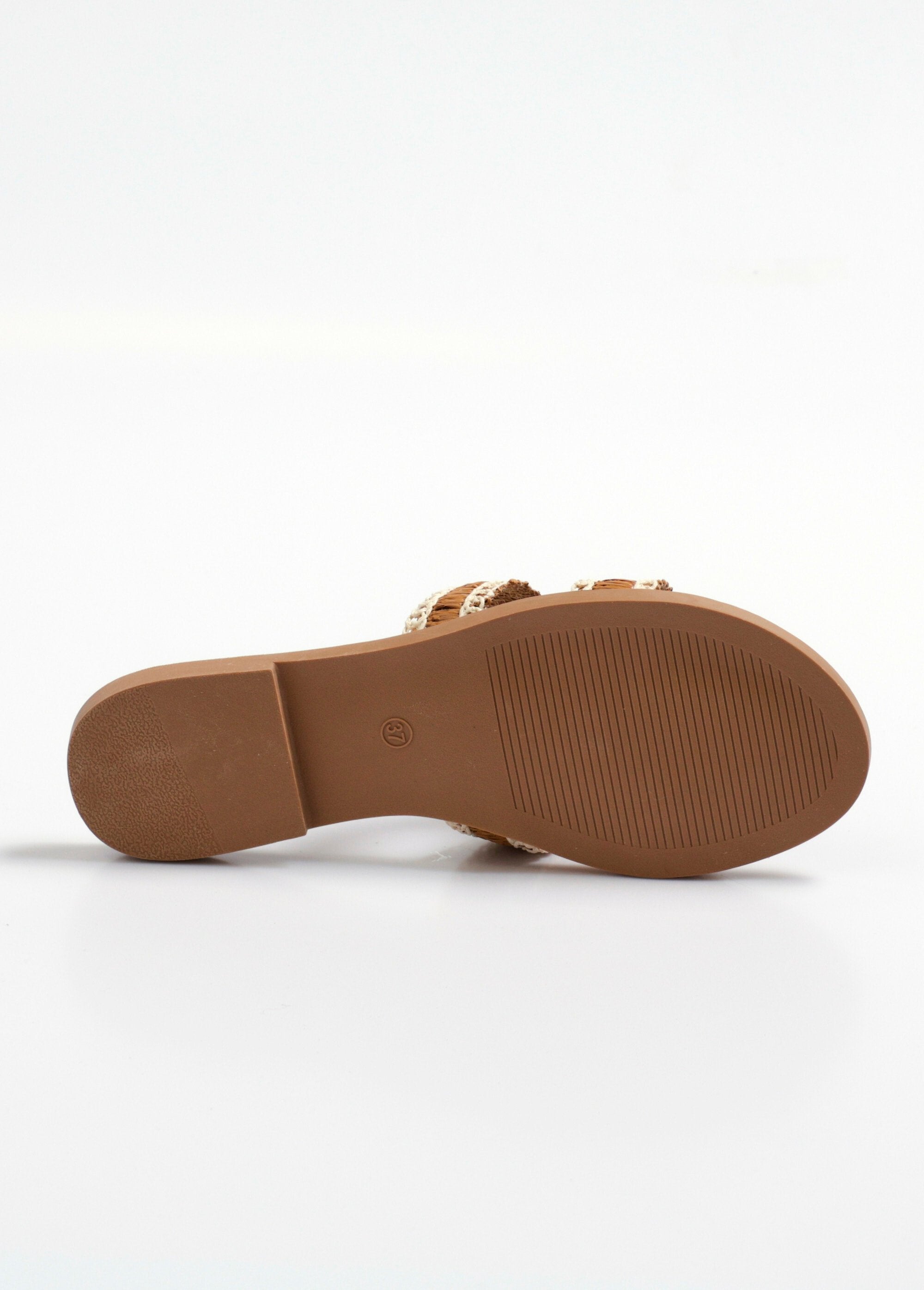 Ethnic_flat_straw_mule_sandals_camel_UN1_slim