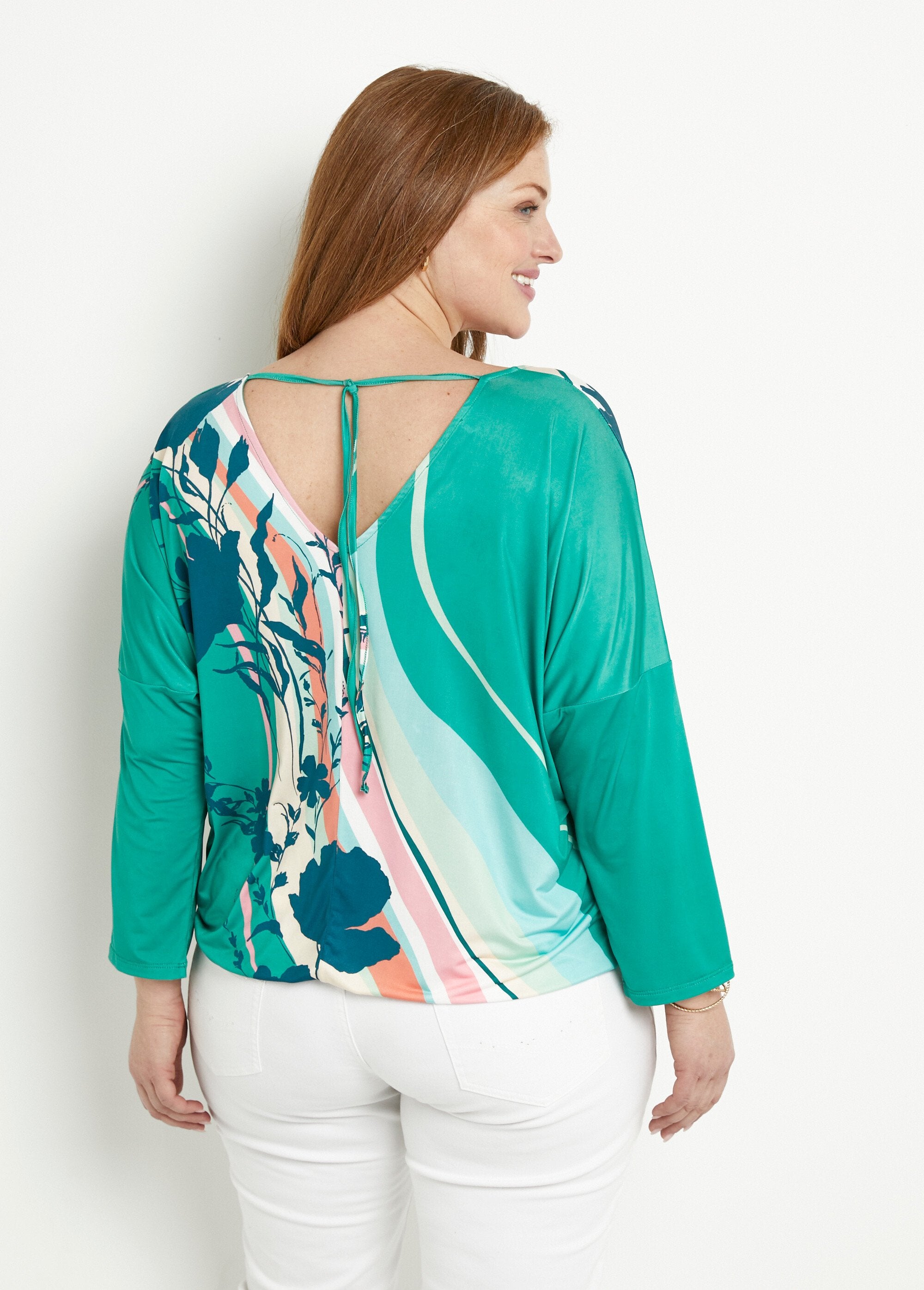 3/4_sleeve_patterned_blouse_T-shirt_Green_and_pink_DO1_curvy