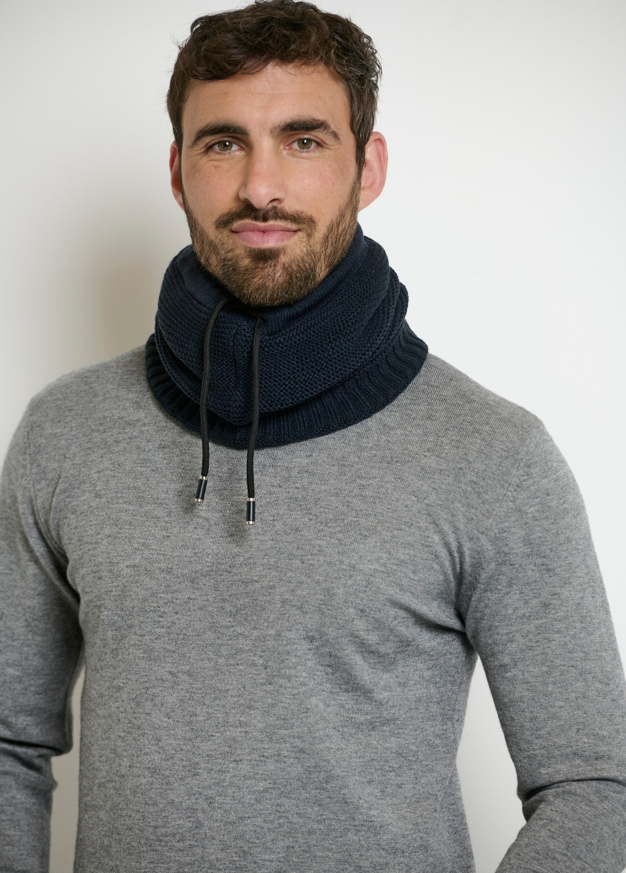 Mesh_and_snood-type_fleece_choker_Marine_DE1_slim