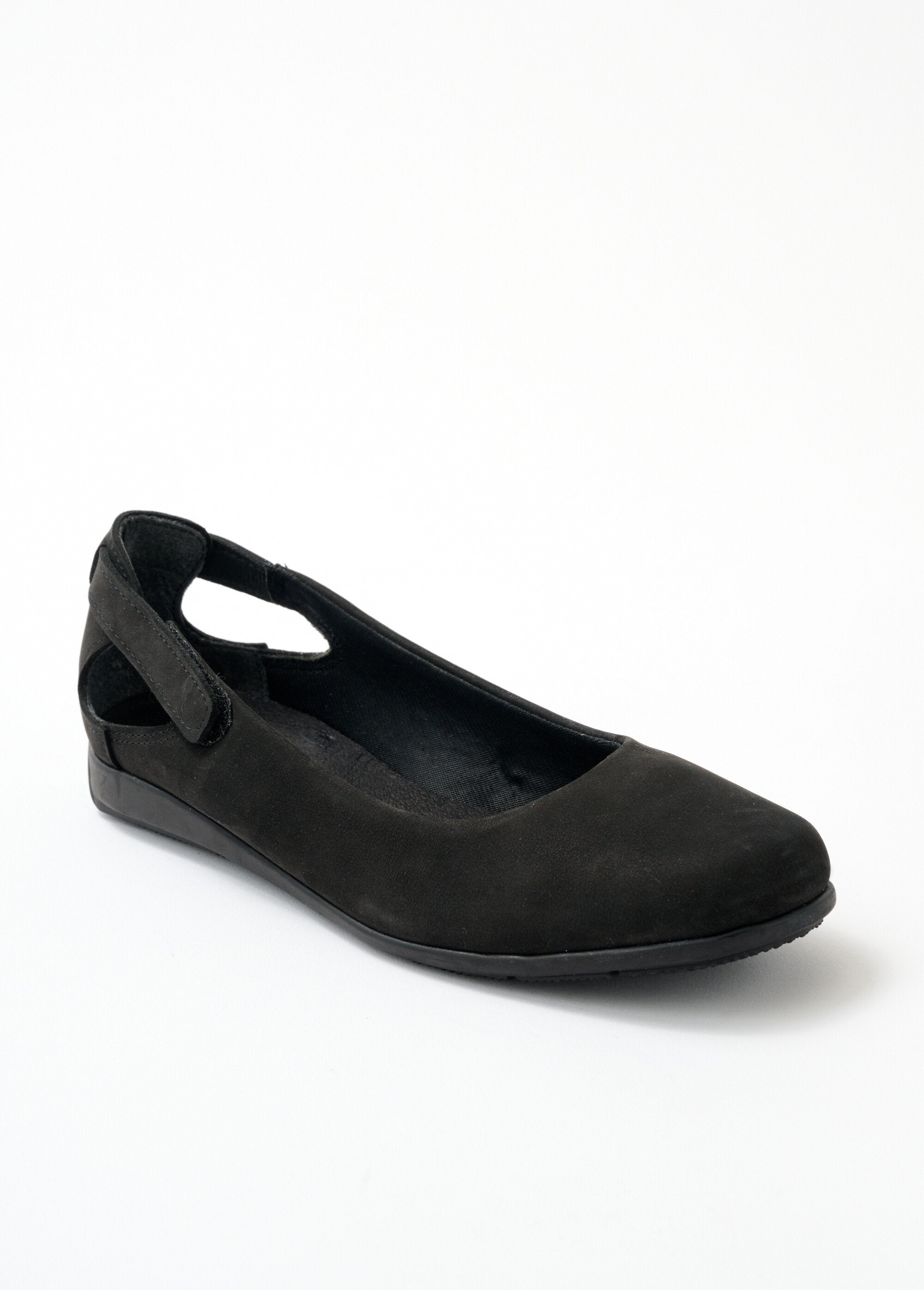 Comfortable_width_velvet_leather_ballerinas_Black_FA1_slim