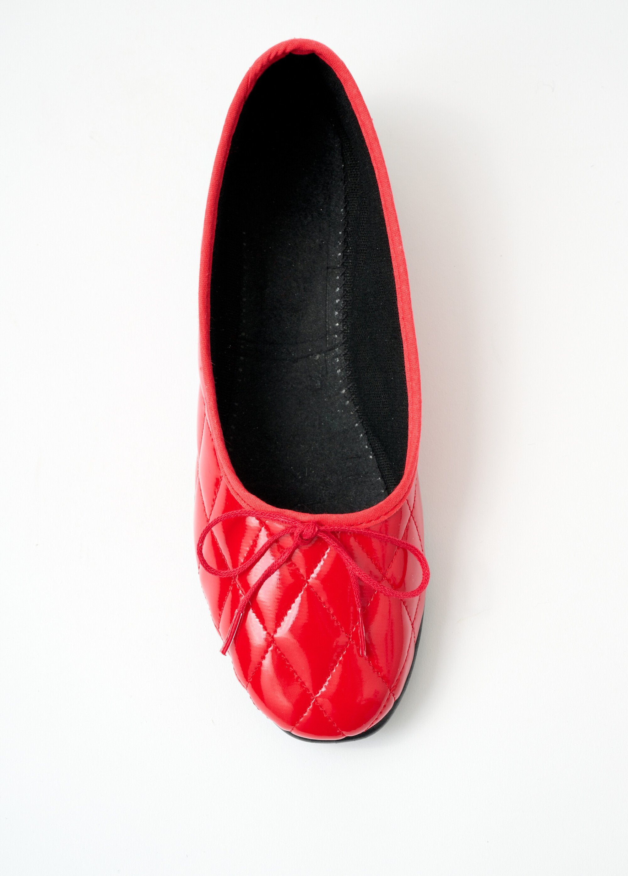 Standard_width_vegan_ballerinas_Red_varnish_OV1_slim