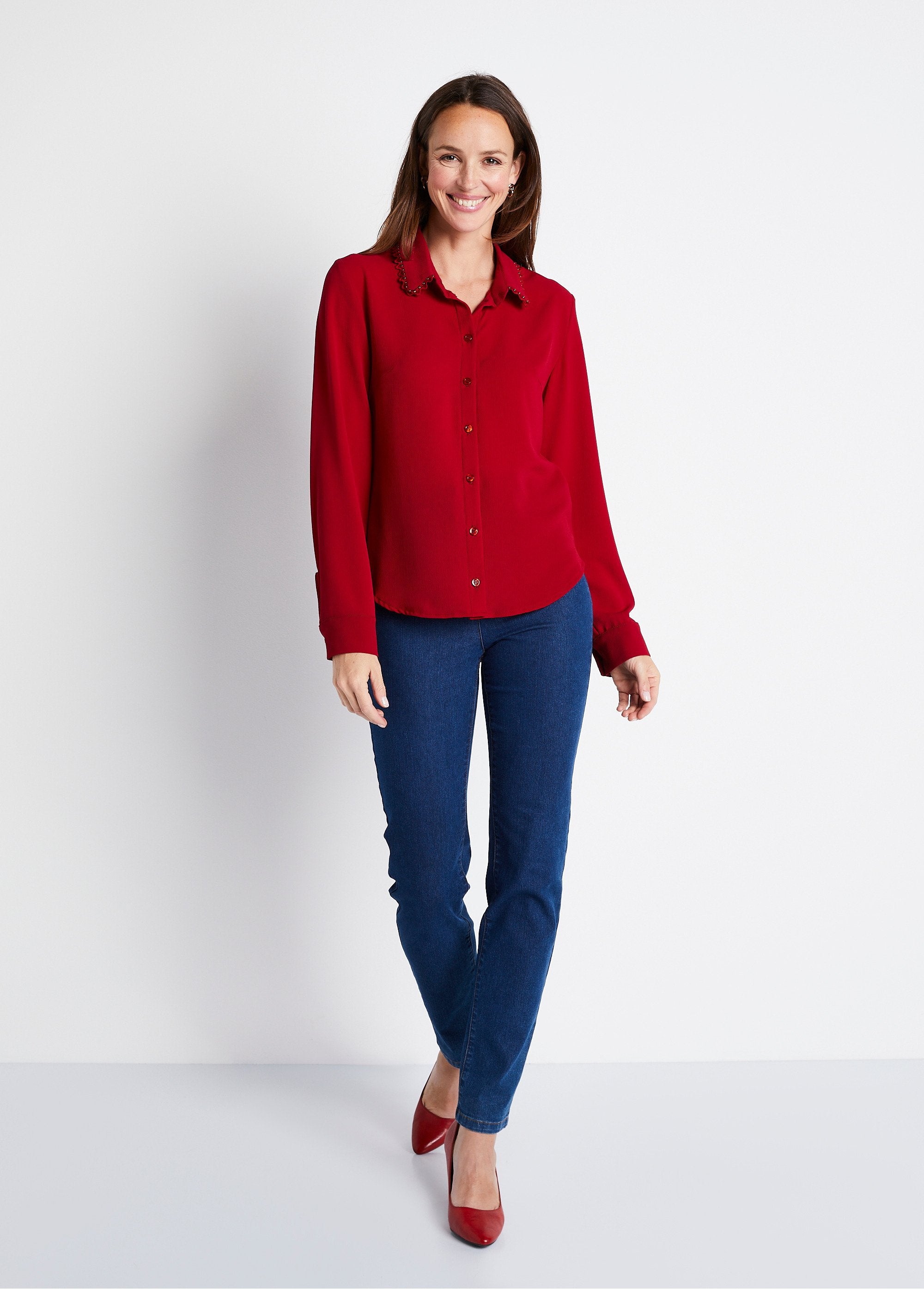 Plain_buttoned_blouse_with_fancy_collar_Red_SF1_slim