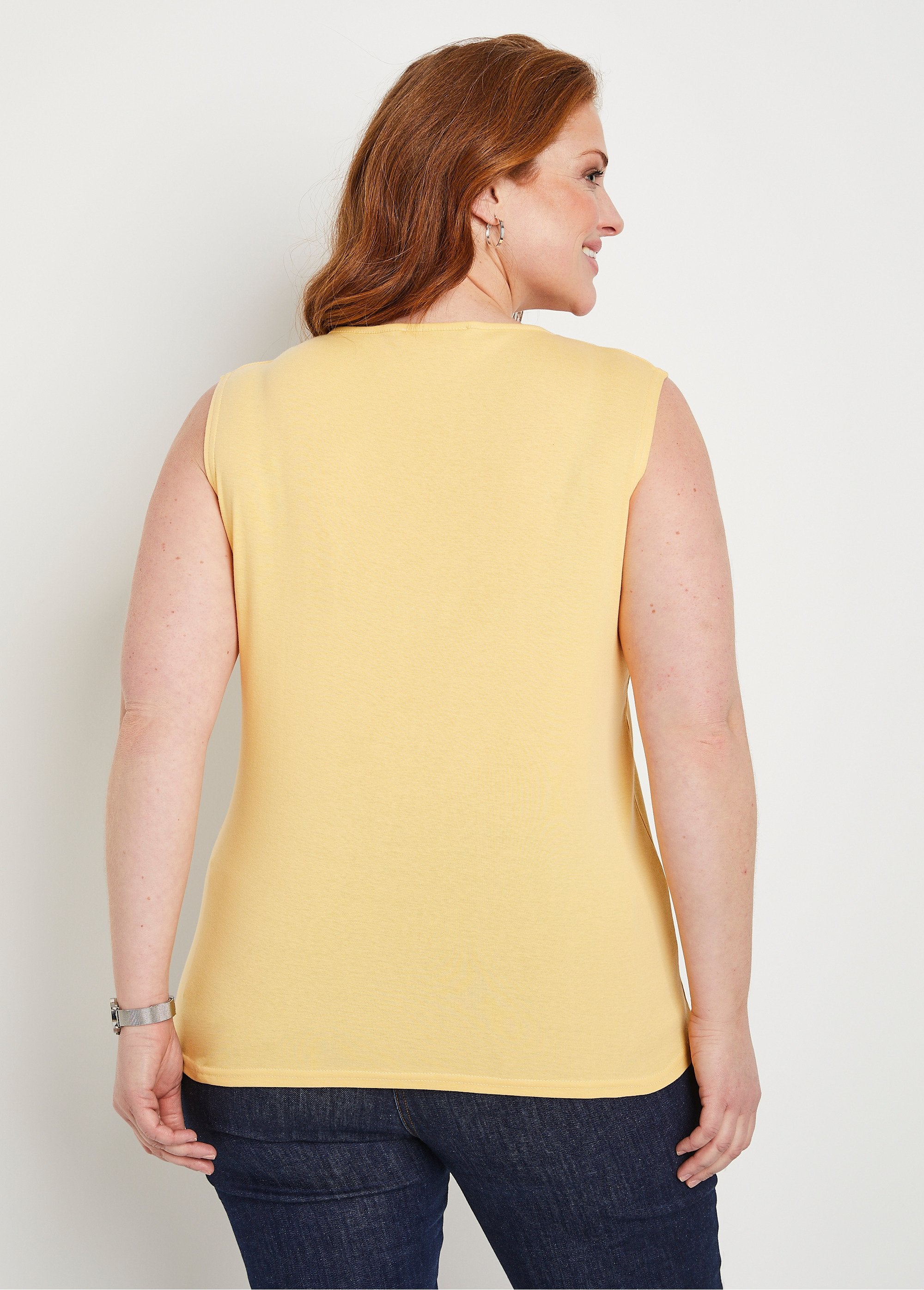 Short_fancy_cotton_tank_top_with_studs_YELLOW_DO1_curvy