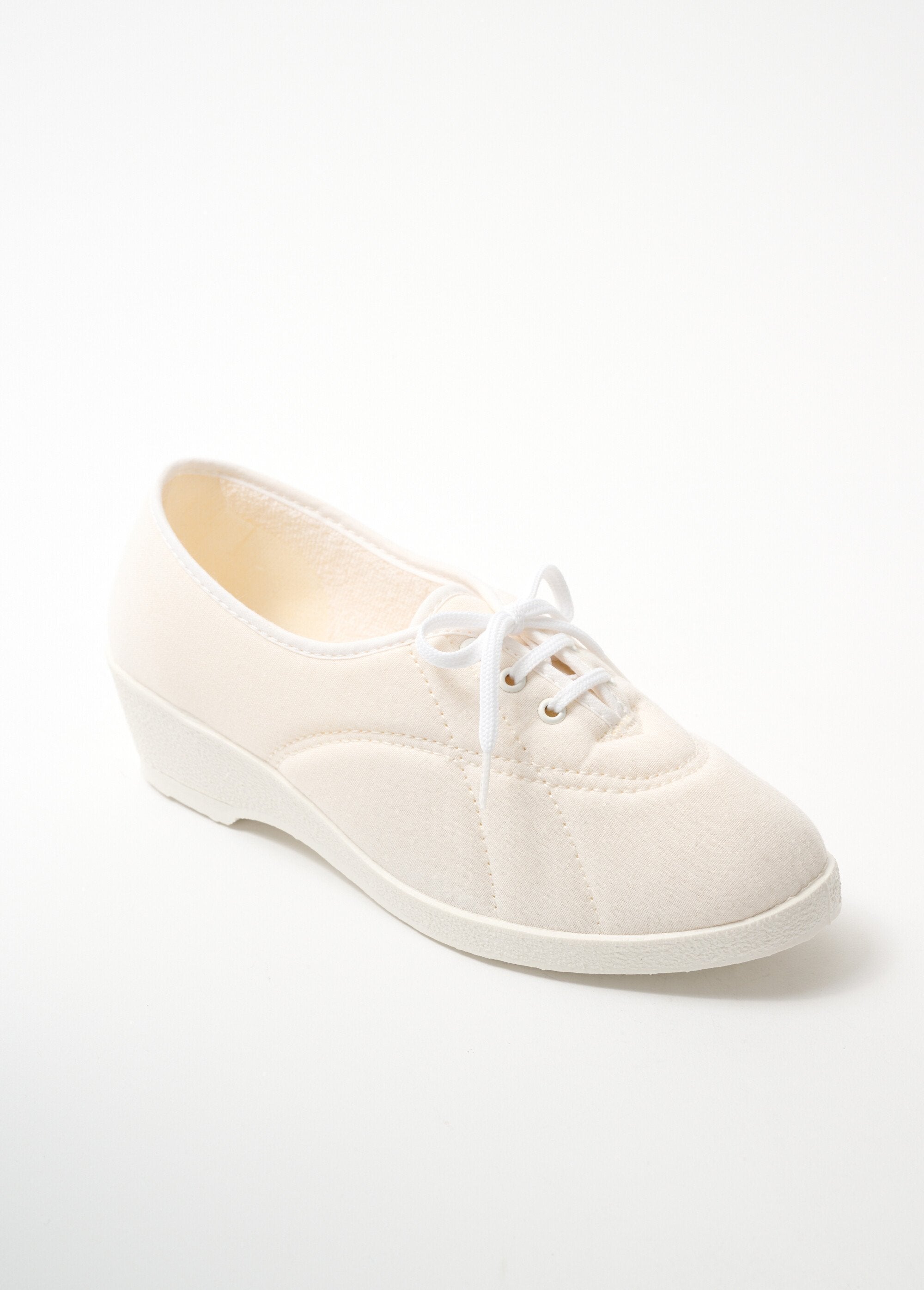 Canvas_laced_derbies_White_FA1_slim