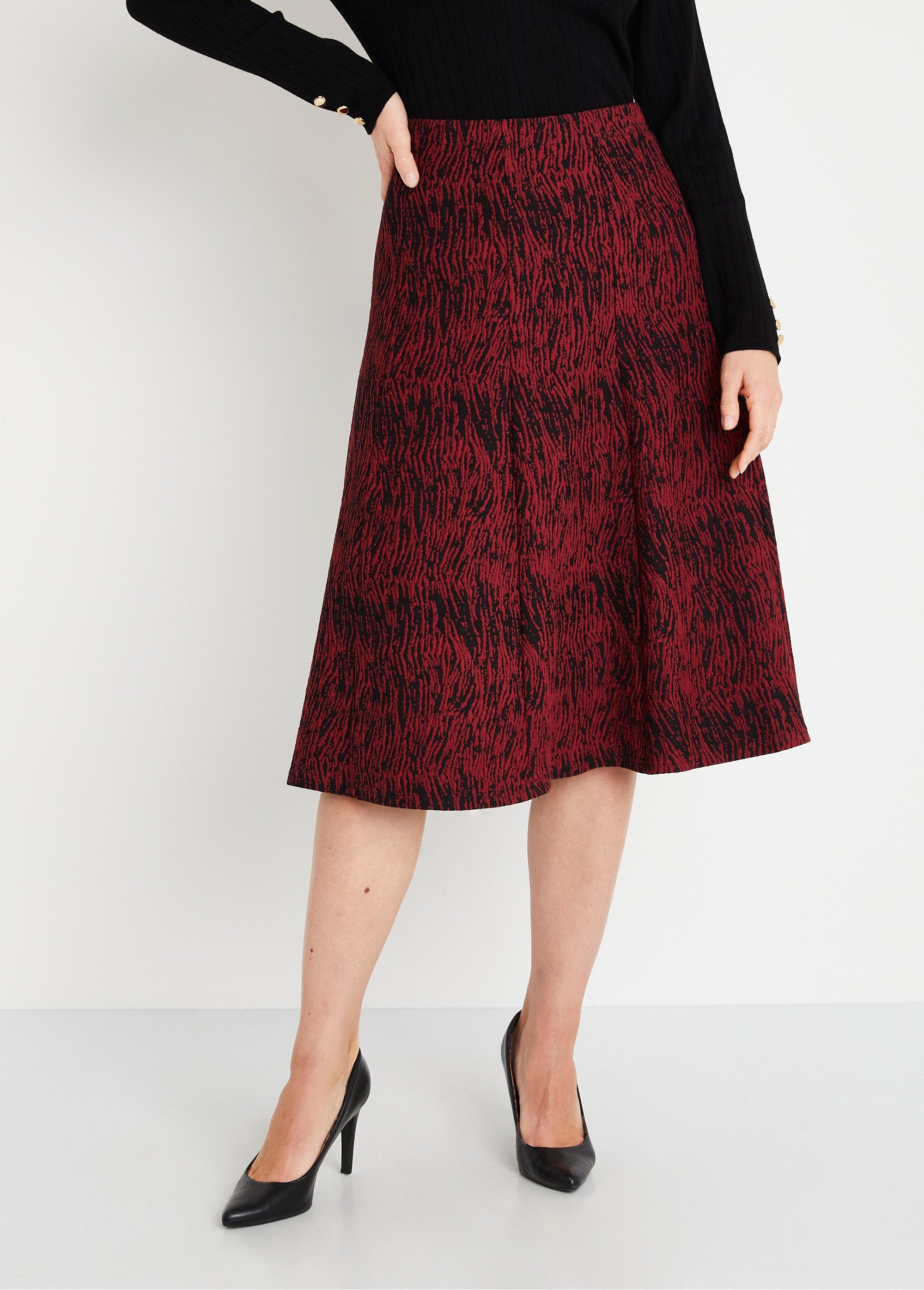 Long_flared_jacquard_knit_skirt_Burgundy_zebra_FA1_slim