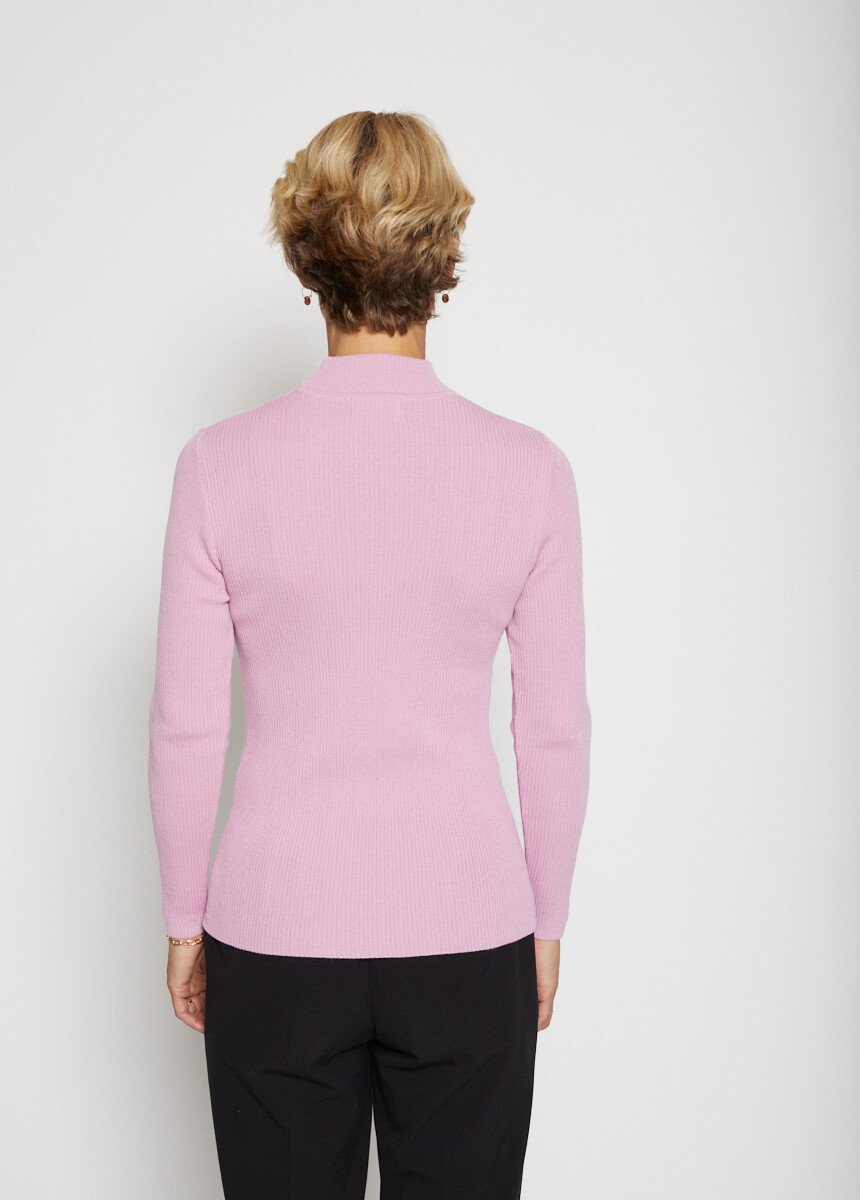 High_neck_sweater_with_merino_wool_Powdery_pink_DO1_slim