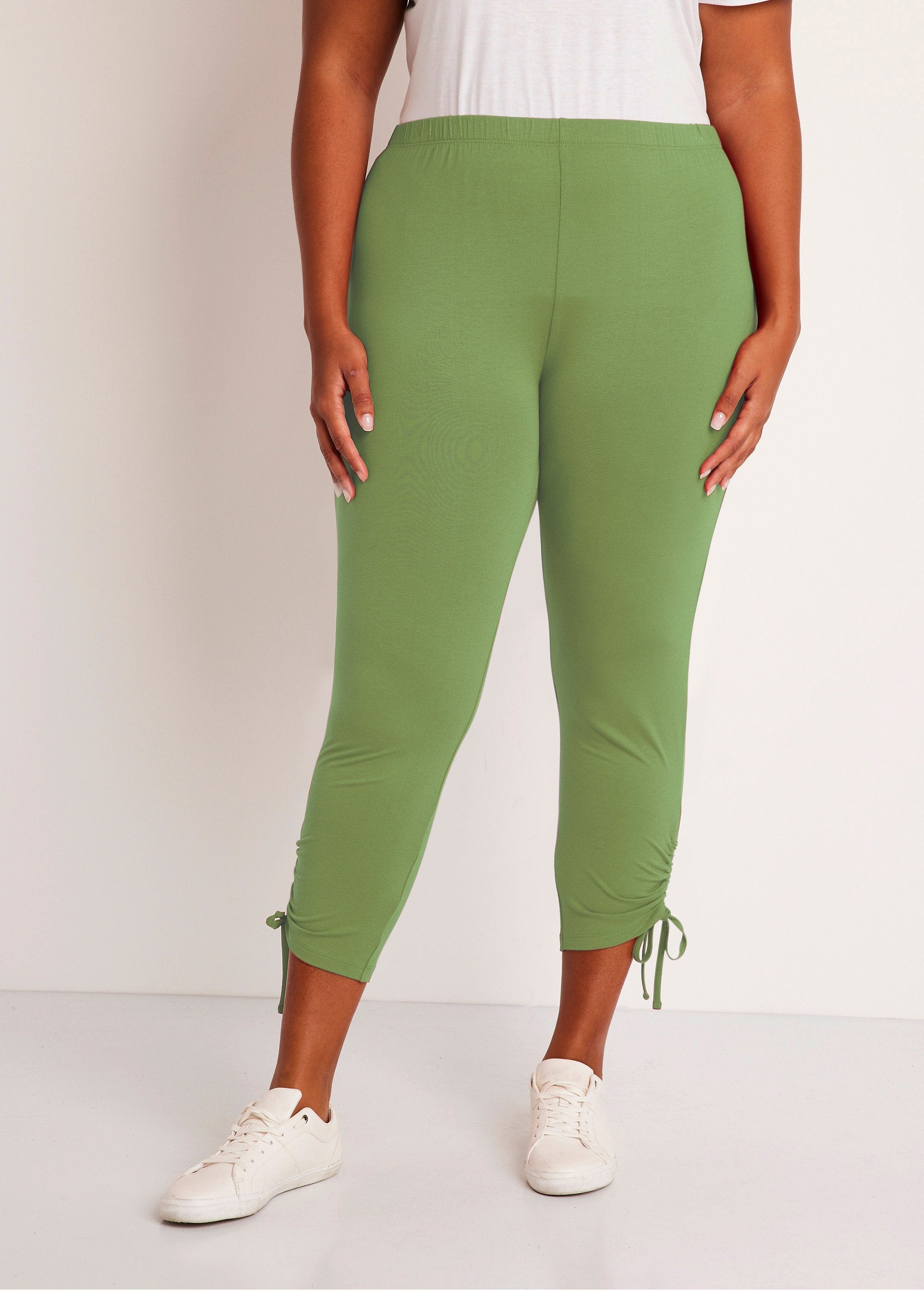 Short_leggings_with_elasticated_waistband_Plain_lime_FA1_curvy