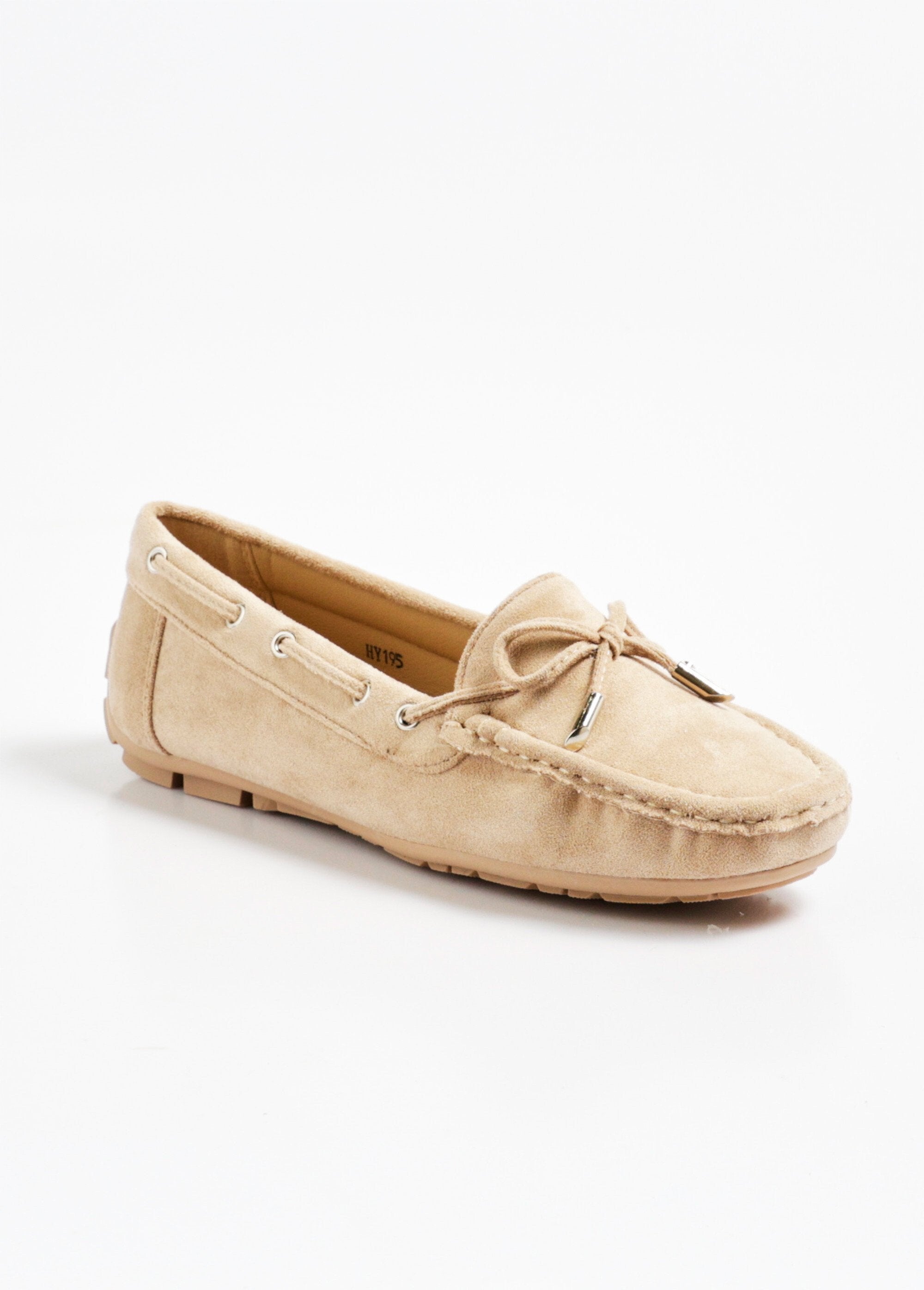 Chic_suede-look_loafers_with_bow_Beige_FA1_slim