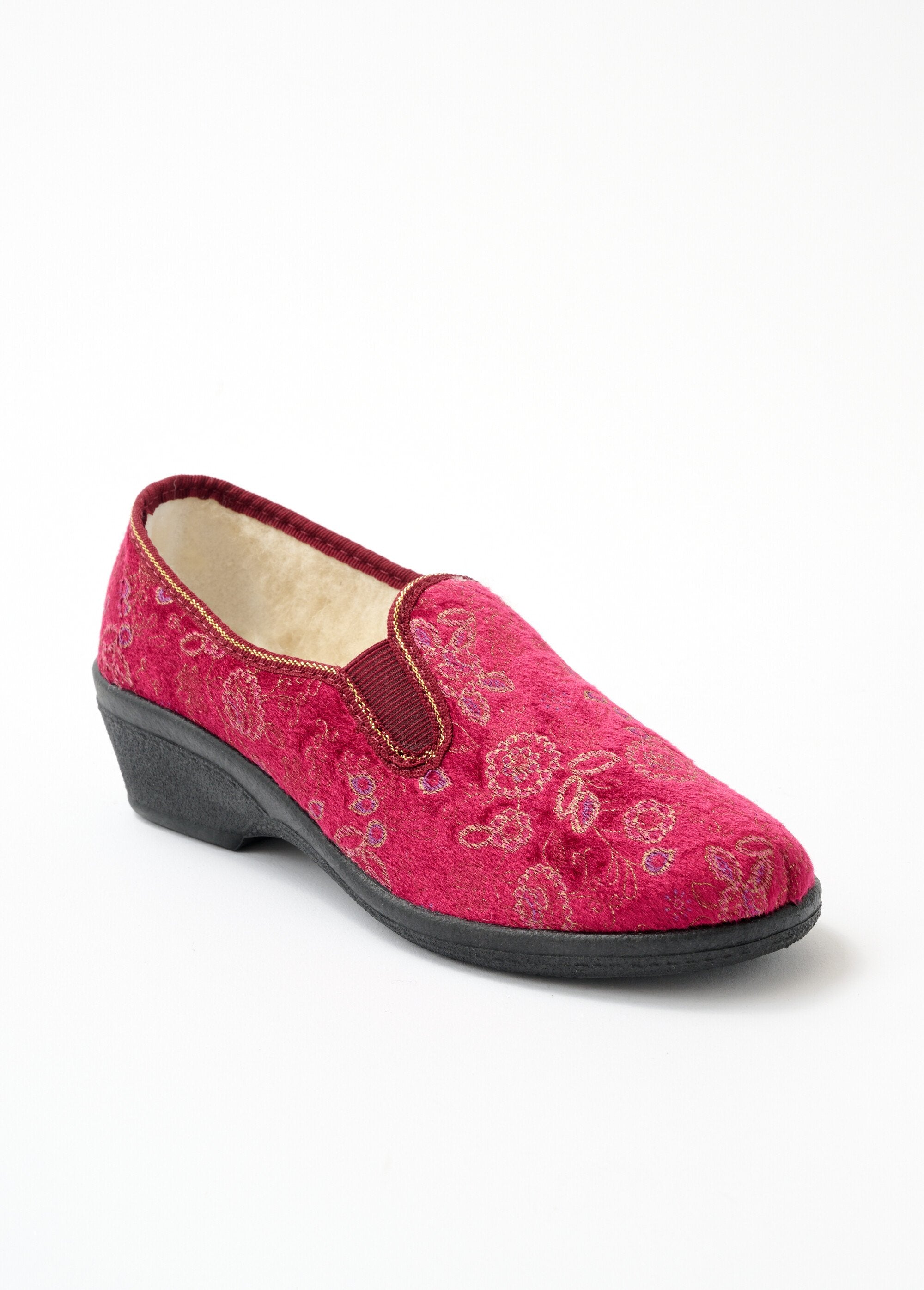 Elasticated_lined_slippers_Bordeaux_FA1_slim