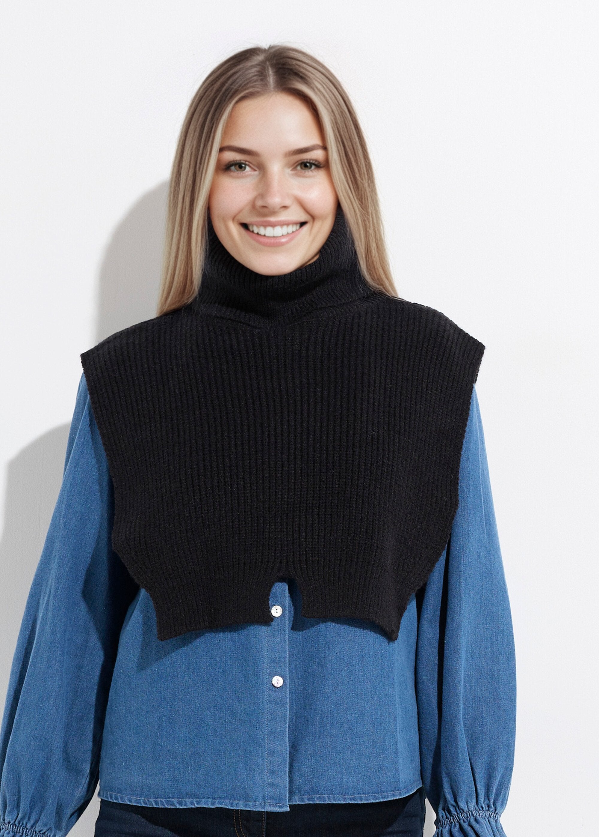 Warm_knitted_turtleneck_bib_Black_FA1_slim