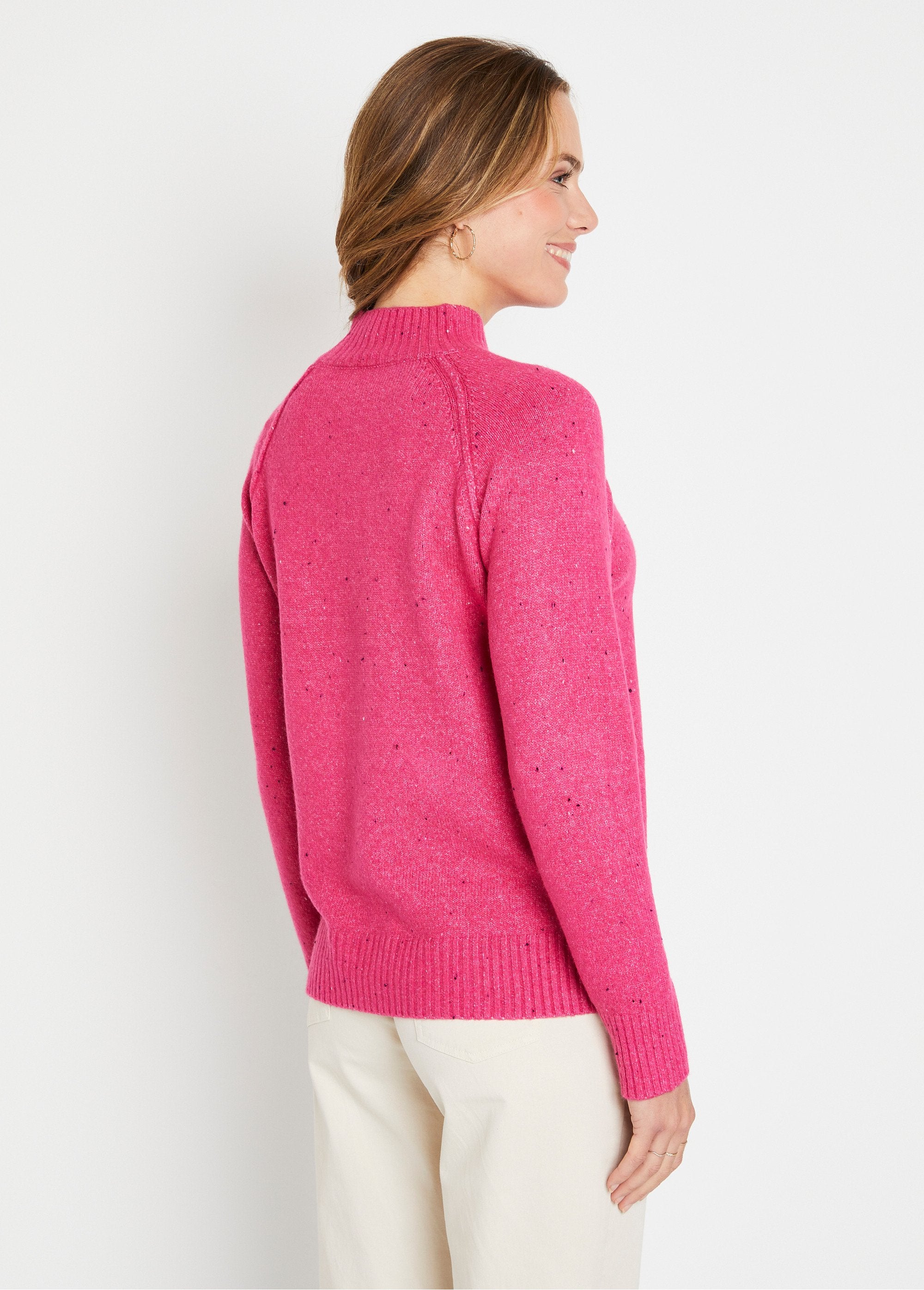 Warm_raglan_sweater_with_speckled_stand-up_collar_Fuchsia_DO1_slim