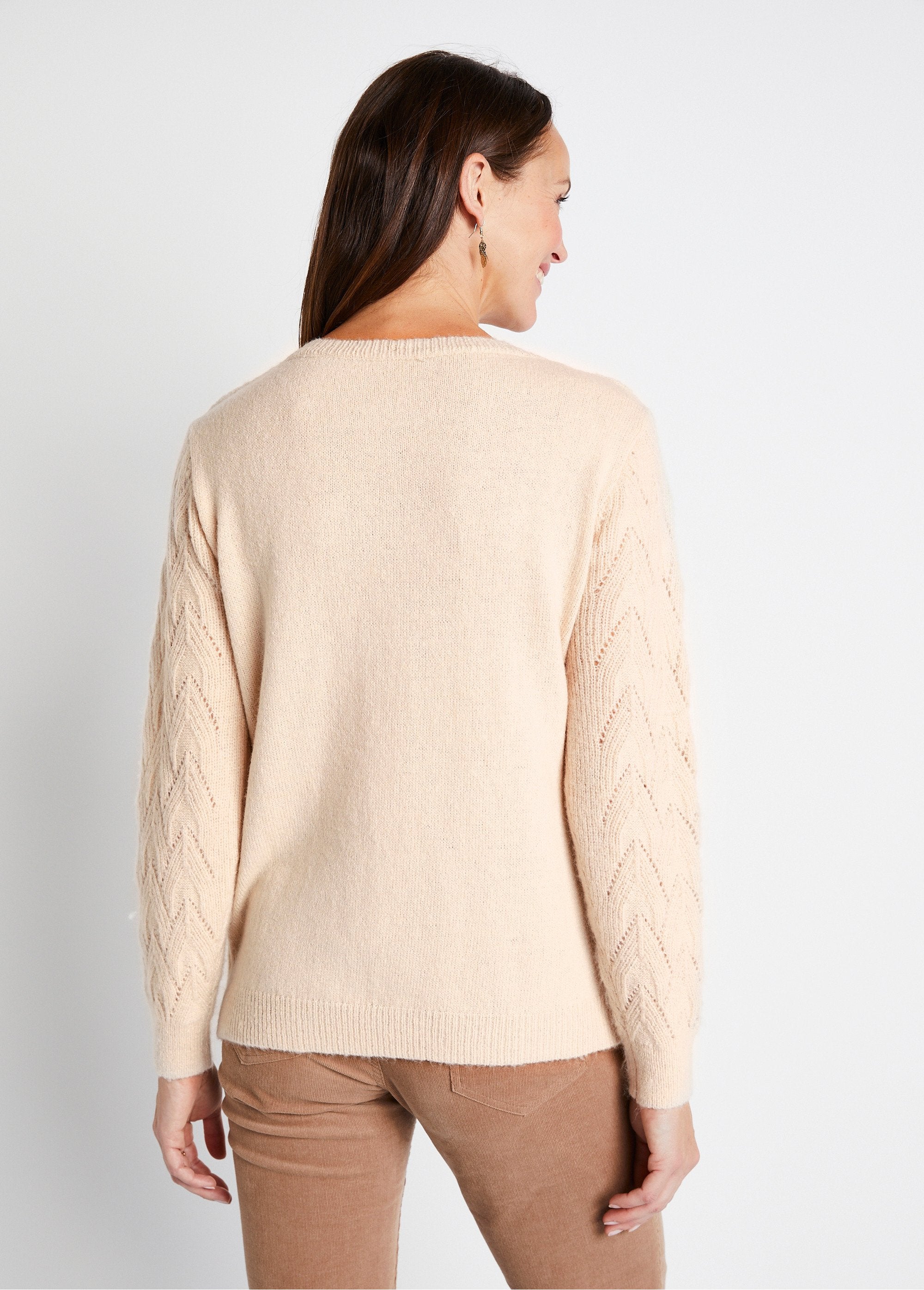 Soft_plain_round_neck_fancy_knit_sweater_Beige_DO1_slim