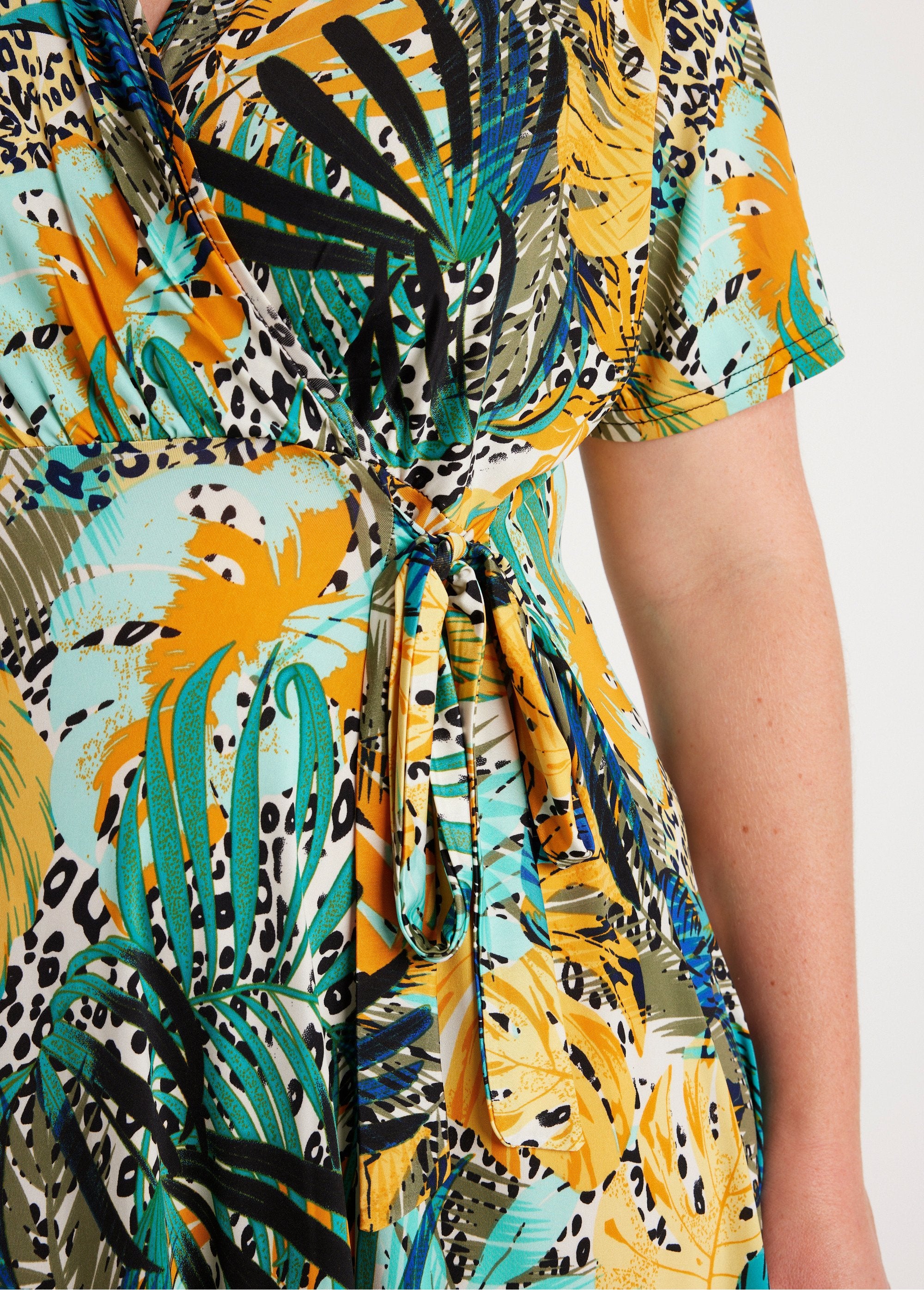 Short_floral_and_animal_skin_wrap_dress_Green_and_yellow_DE2_curvy