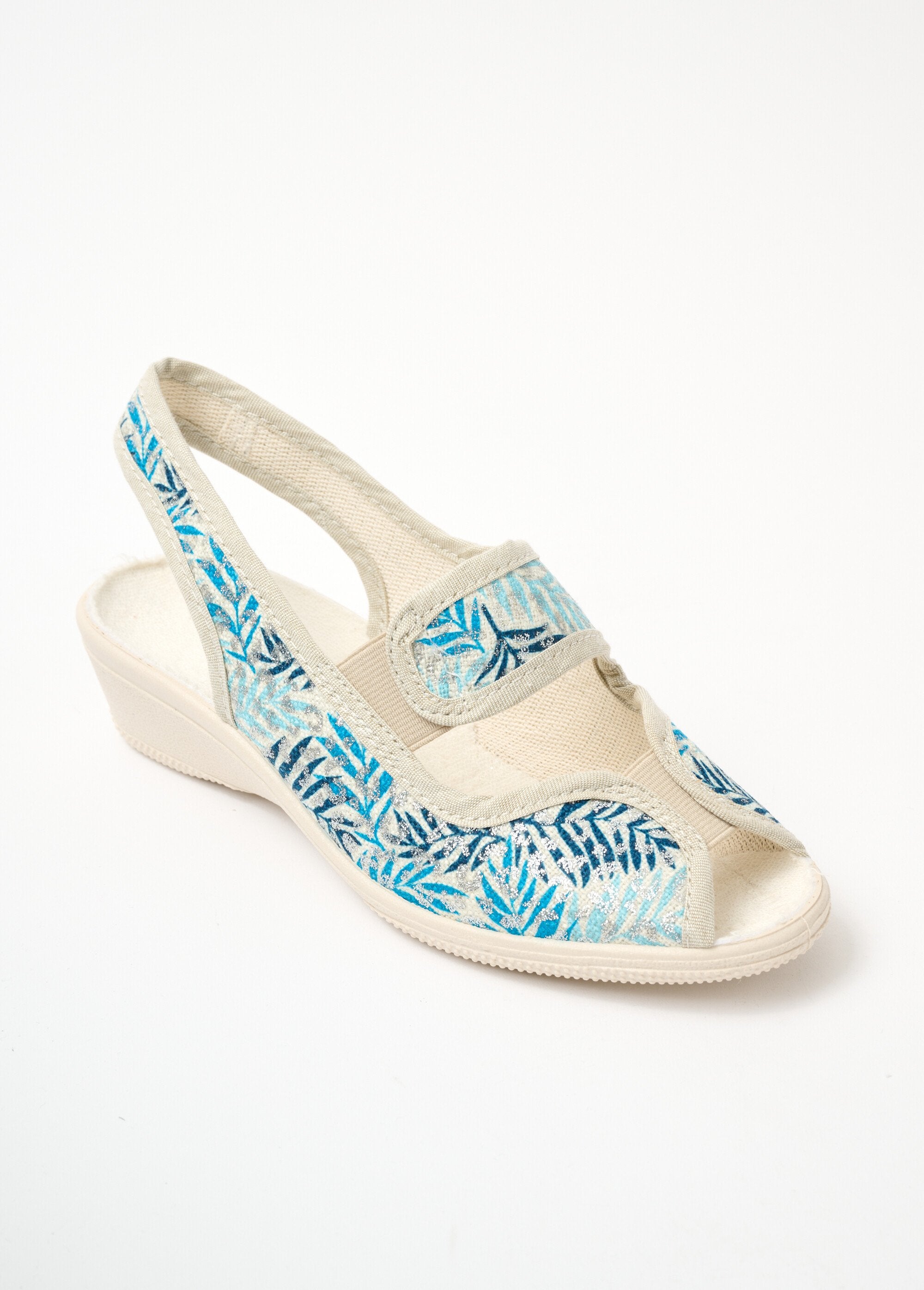 Comfort_width_printed_wedge_sandals_Blue_print_FA1_slim