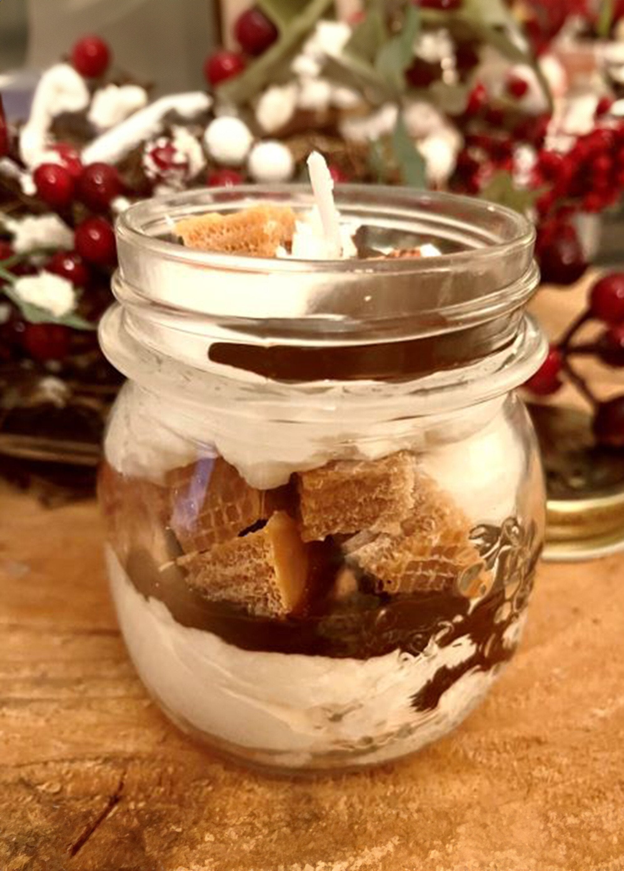 Gourmet_Chocolate_Scented_Candle_Beige_FA1_slim