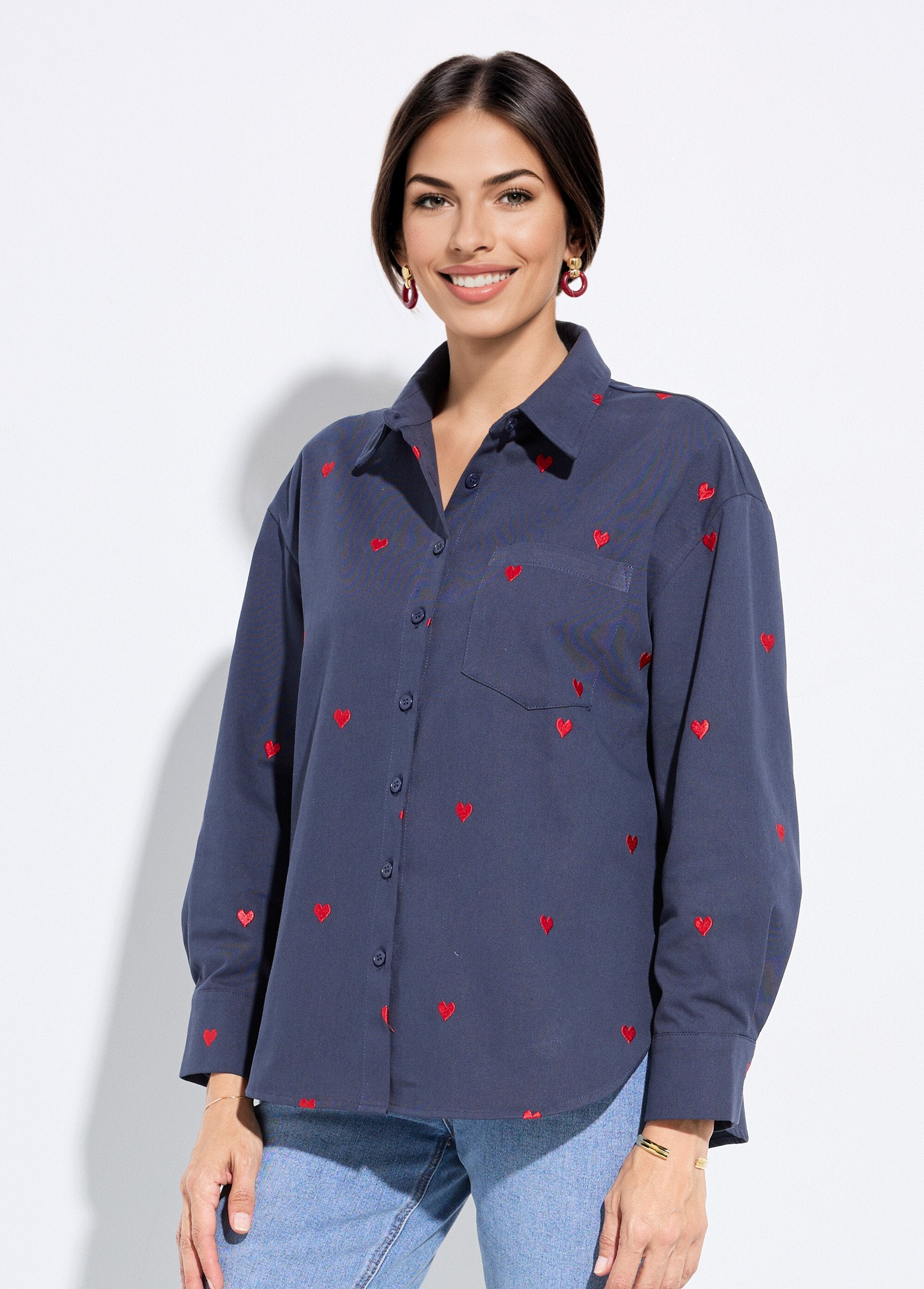 Twill_overshirt_with_embroidered_hearts_Marine_FA1_slim