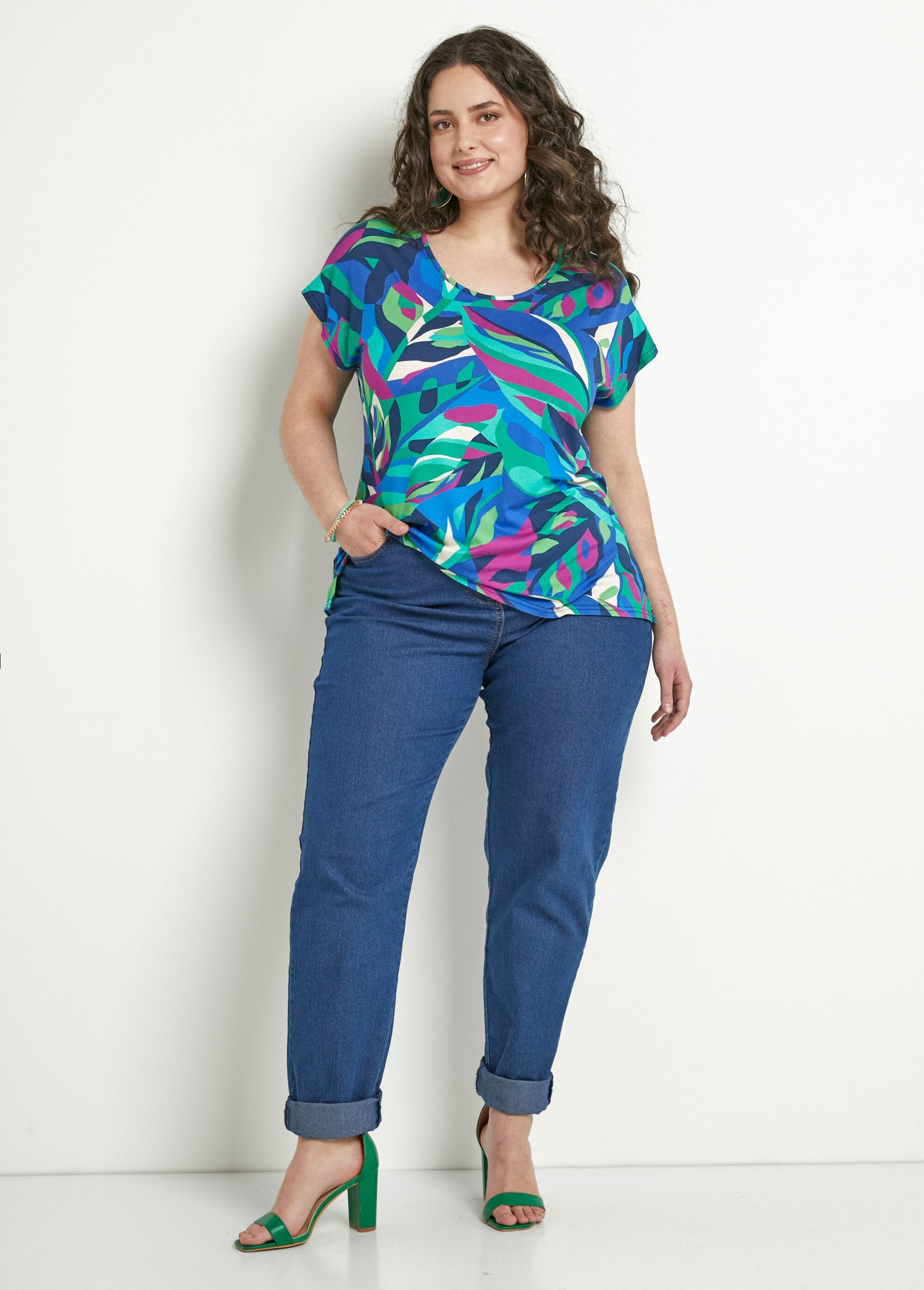 Long_round_neck_T-shirt_with_plain_or_printed_short_sleeves_Multicolor_SF1_curvy