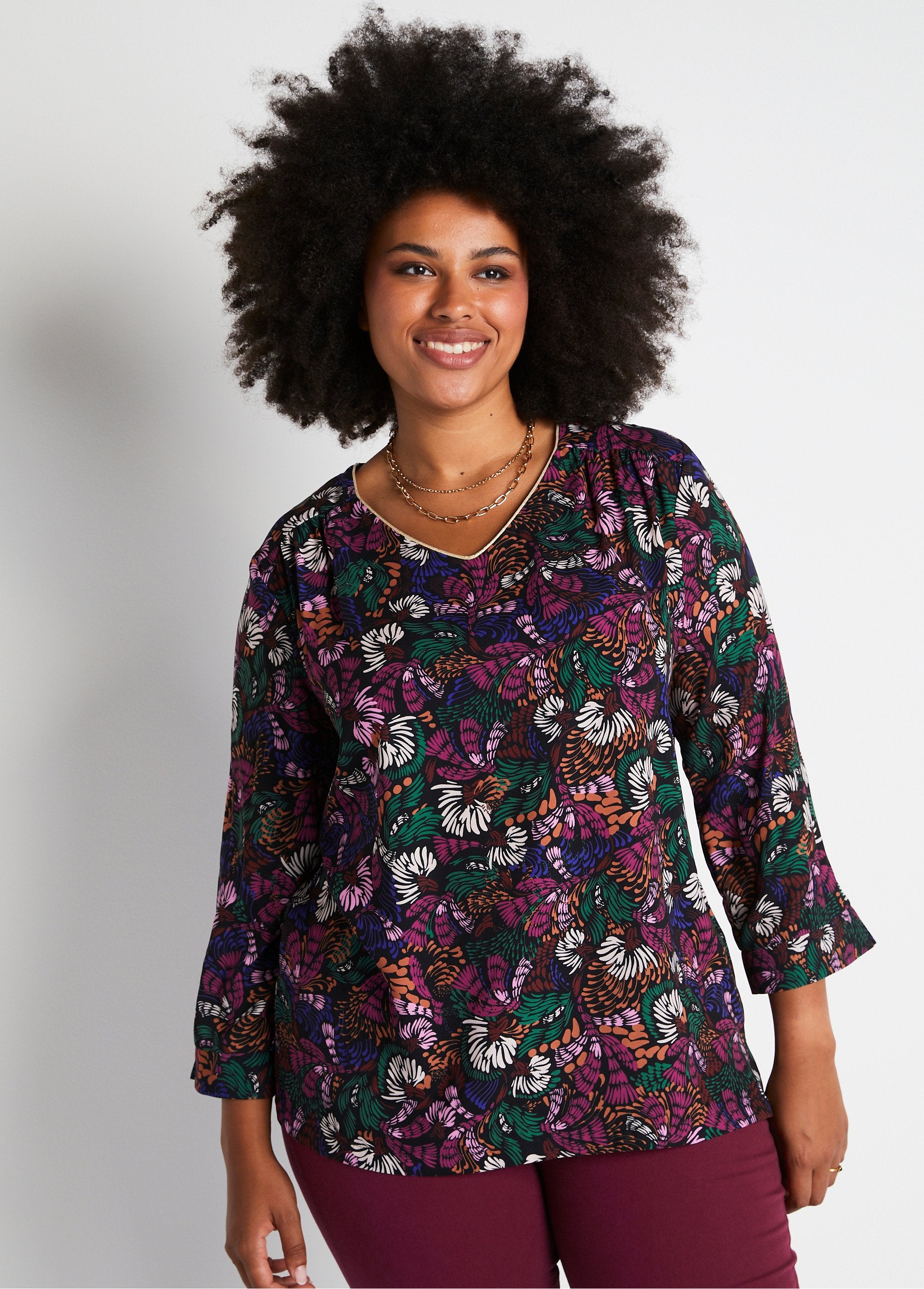 Loose_mid-length_printed_tunic_Fuchsia_print_FA1_curvy