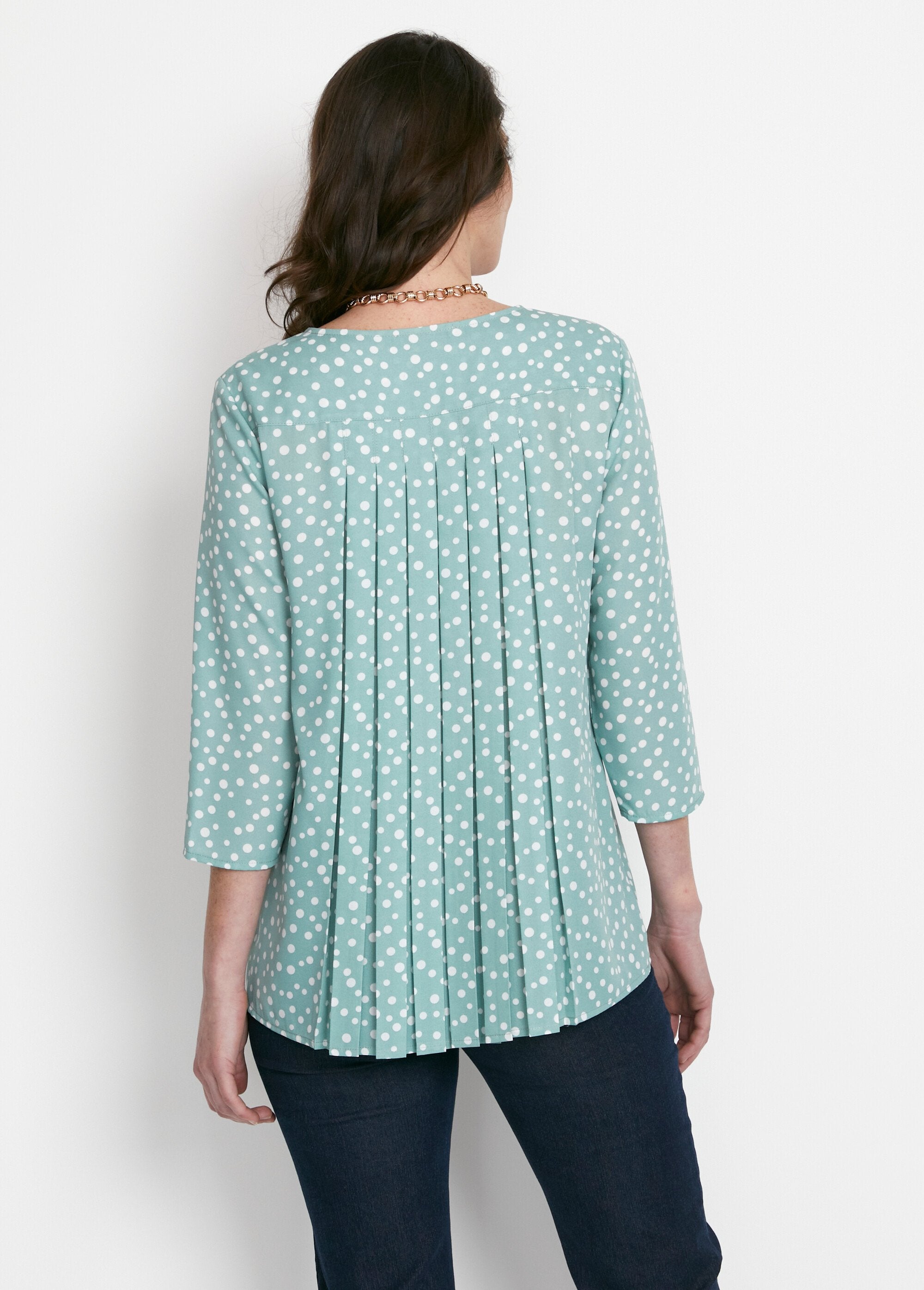 Mid-length_loose_pleated_back_tunic_Mint_and_white_DO1_slim