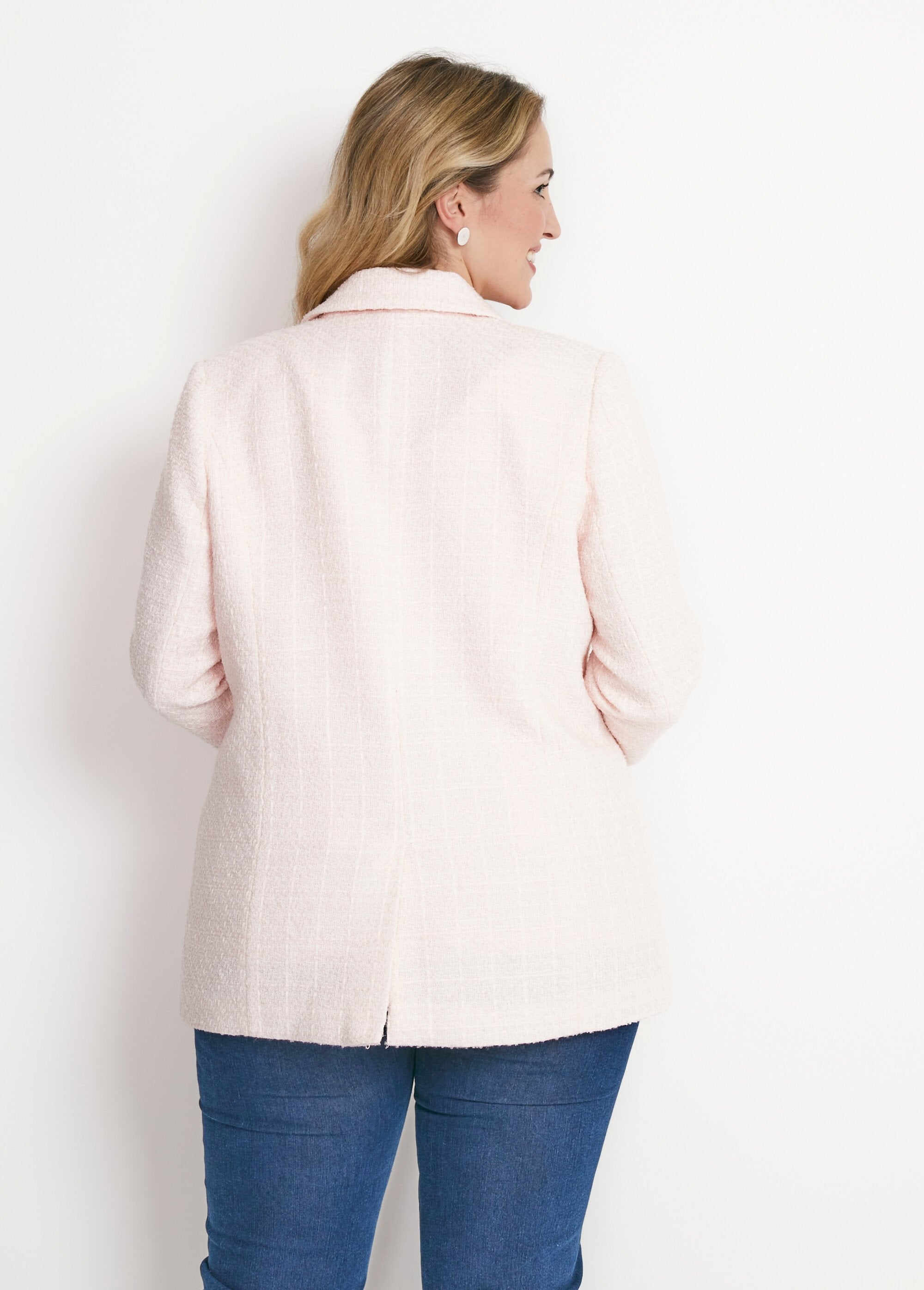 Button-down_straight_jacket_in_woven_fabric_with_tailored_collar_Rose_pale_DO1_curvy