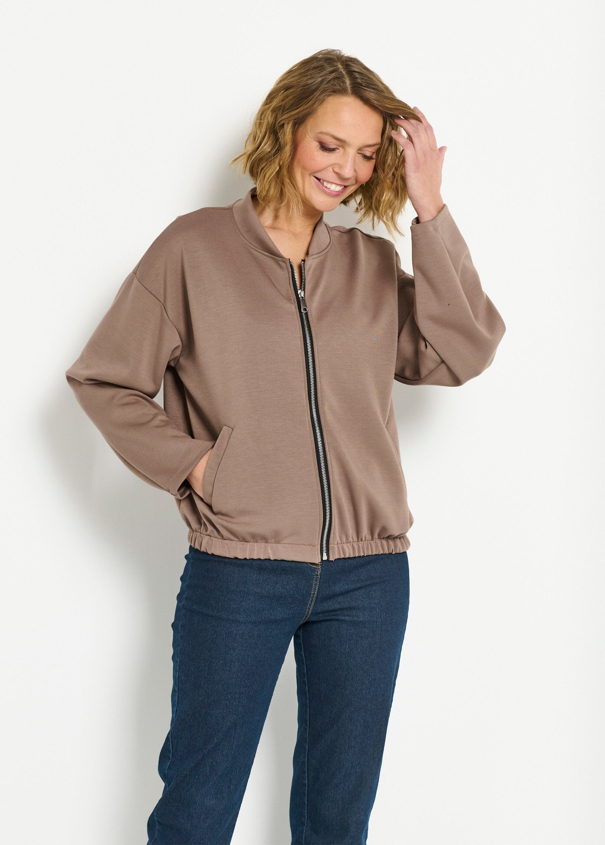 Comfortable_teddy-style_zip-up_jacket_Mole_FA1_slim